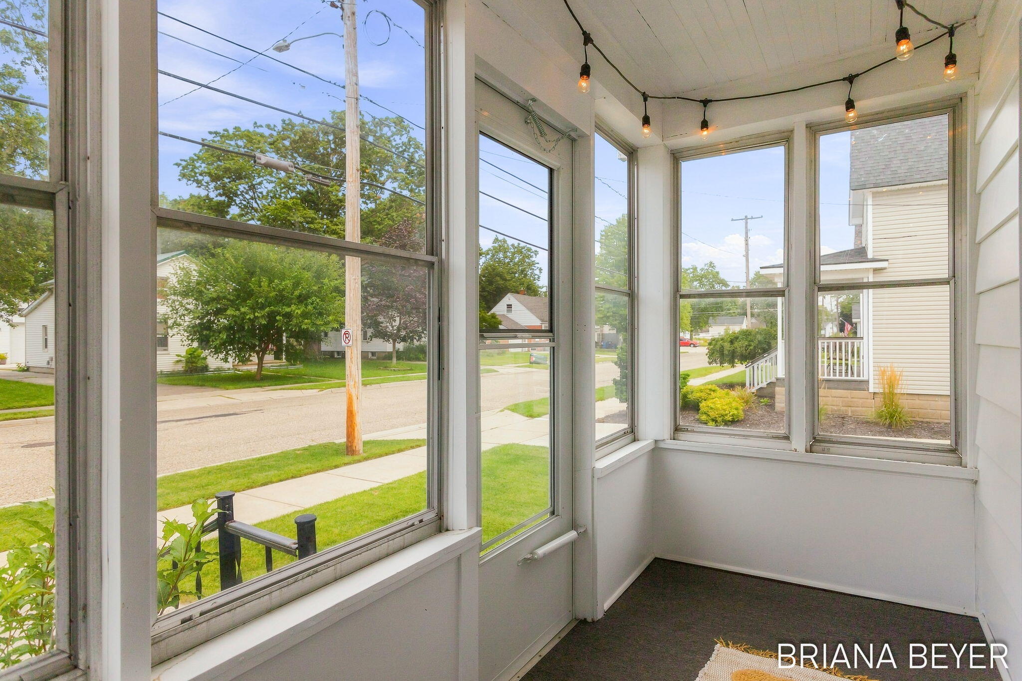 32 W Mckinley Avenue Zeeland MI 49464