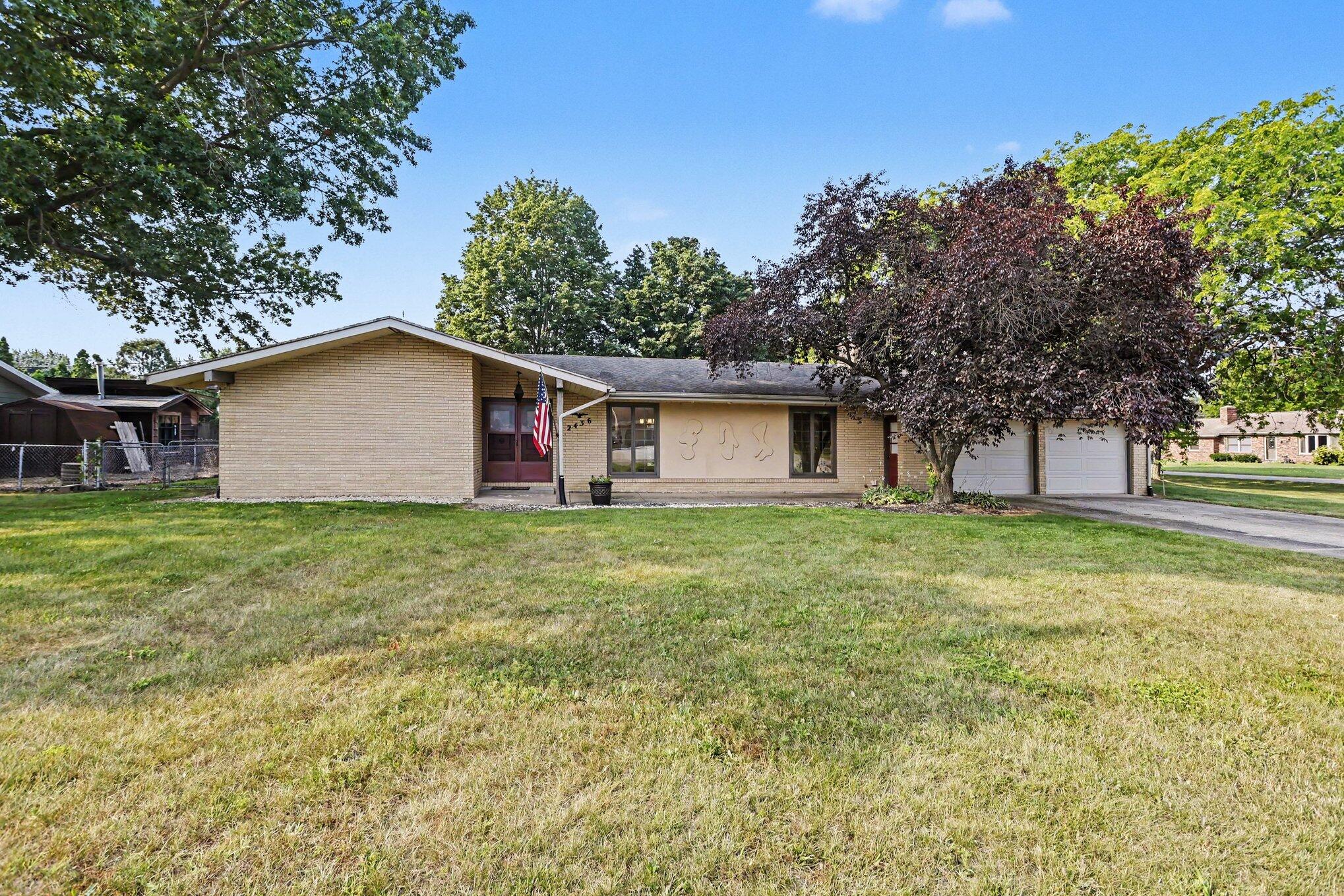 2436 Fountain Lane Stevensville MI 49127