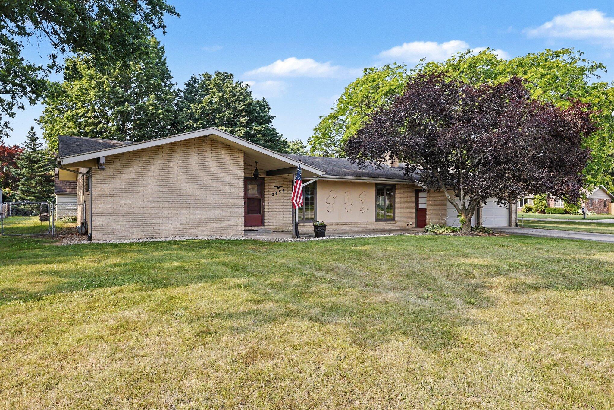 2436 Fountain Lane Stevensville MI 49127