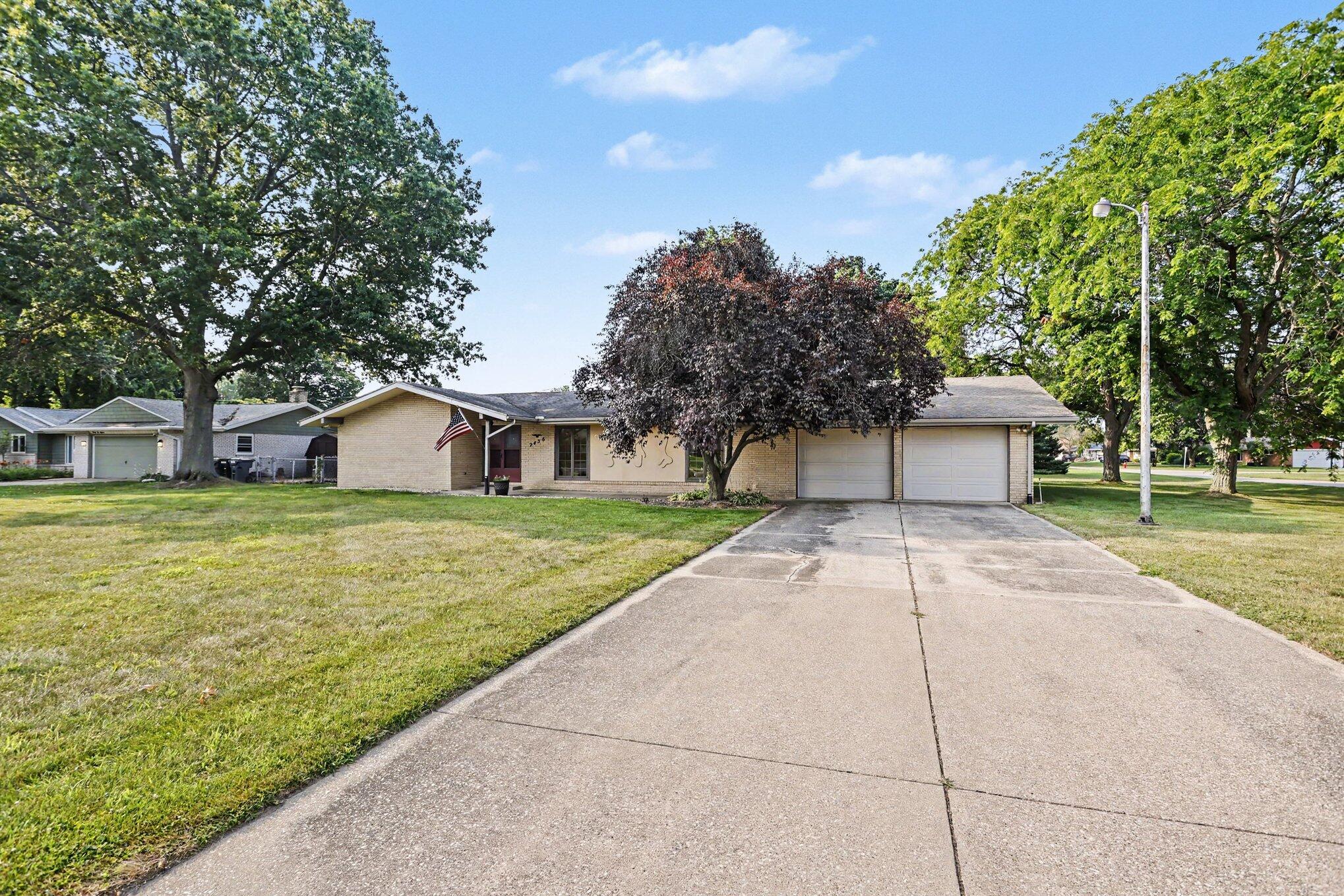 2436 Fountain Lane Stevensville MI 49127