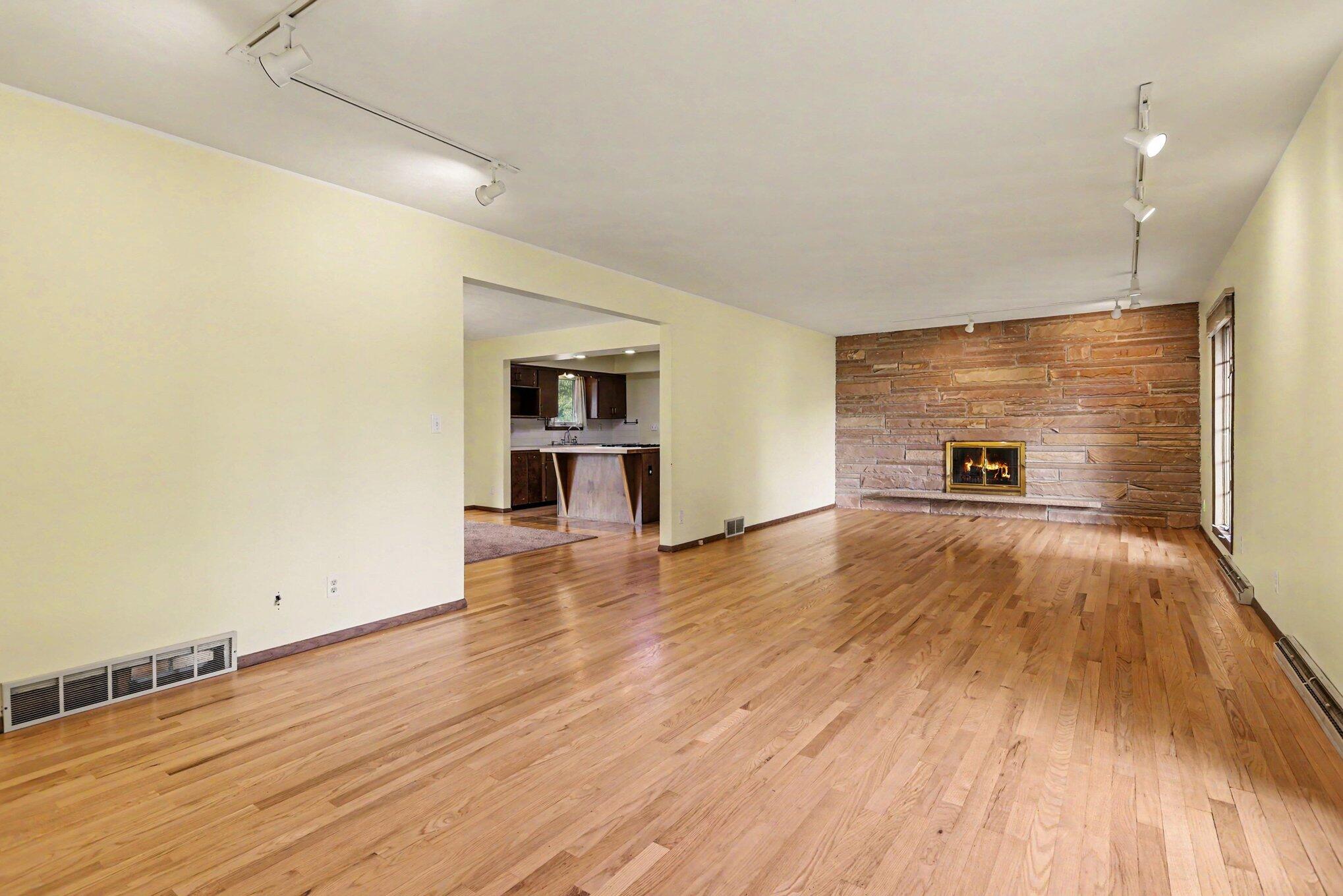 2436 Fountain Lane Stevensville MI 49127