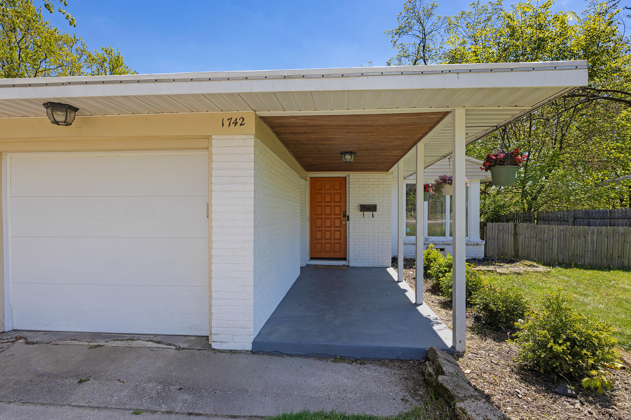 1742 Boston Street SE Grand Rapids MI 49506