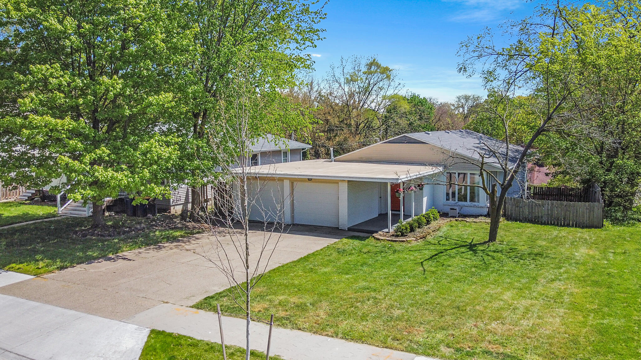 1742 Boston Street SE Grand Rapids MI 49506