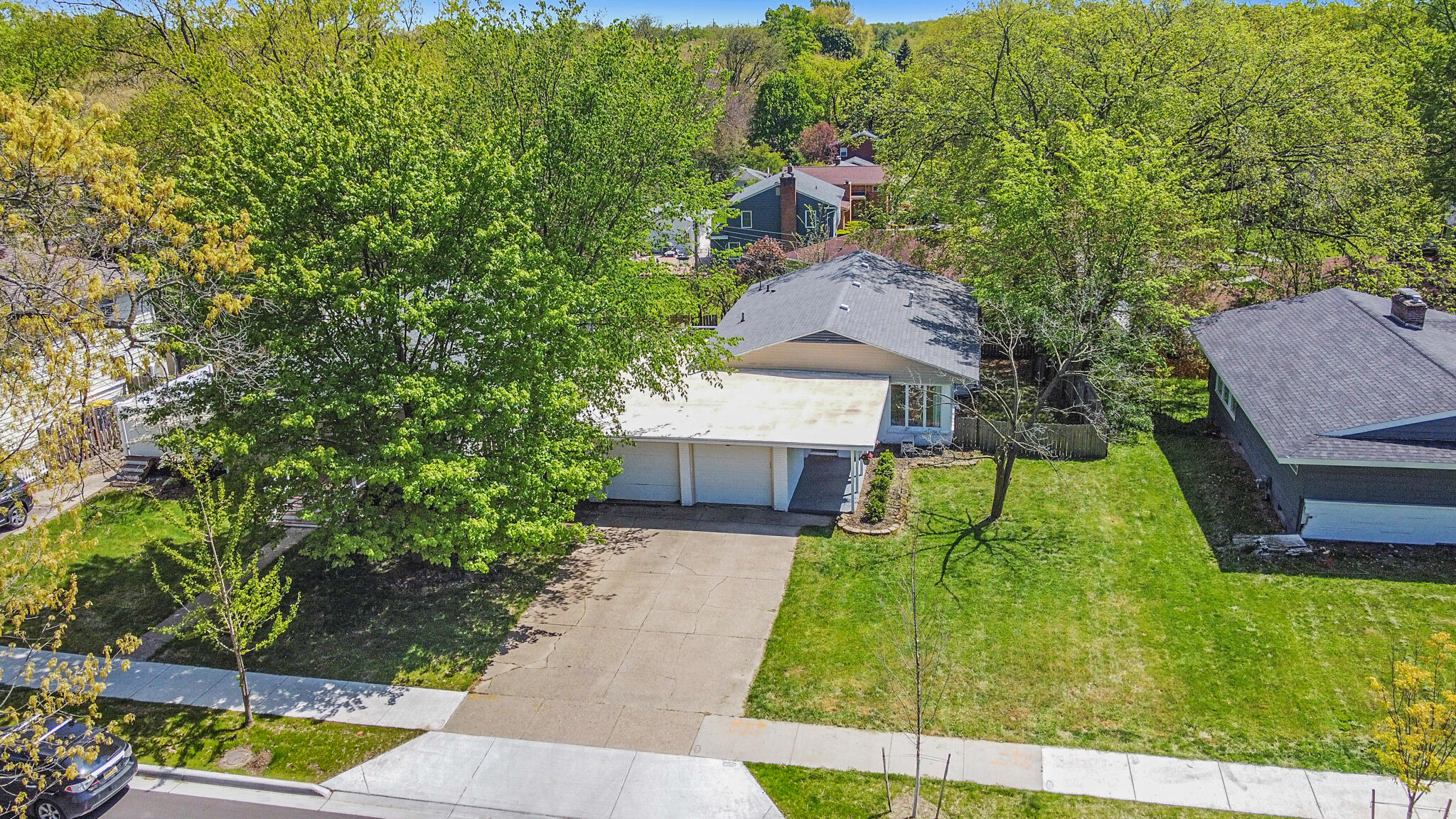 1742 Boston Street SE Grand Rapids MI 49506