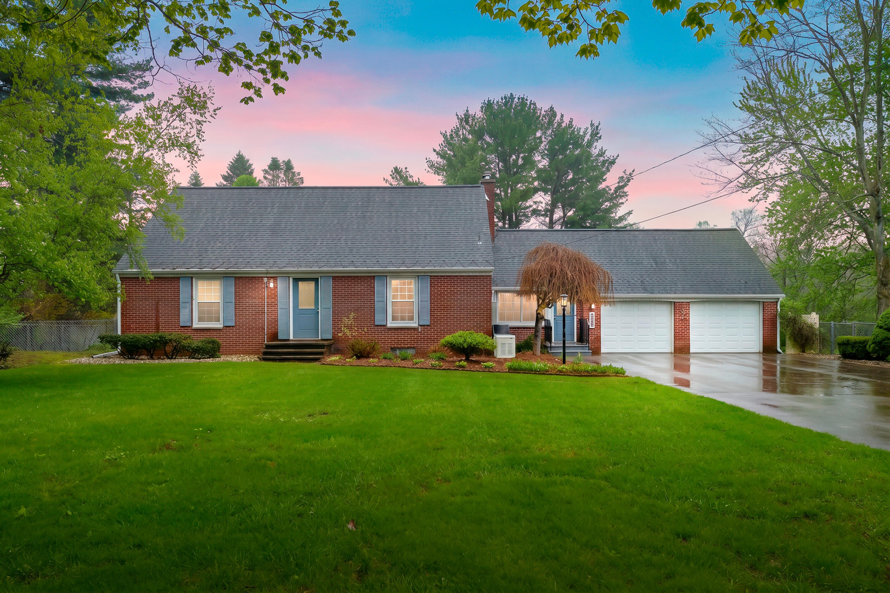 9883 Almena Drive Kalamazoo MI 49009