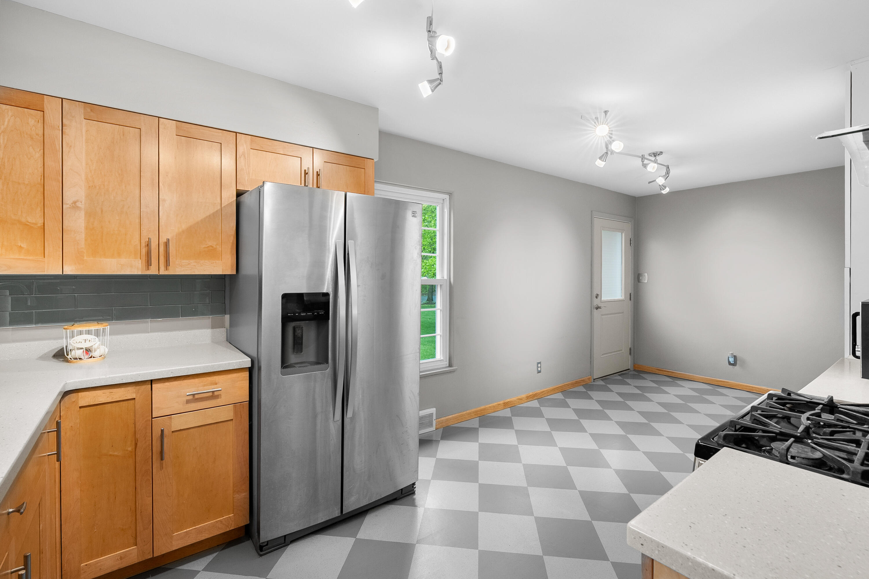 9883 Almena Drive Kalamazoo MI 49009
