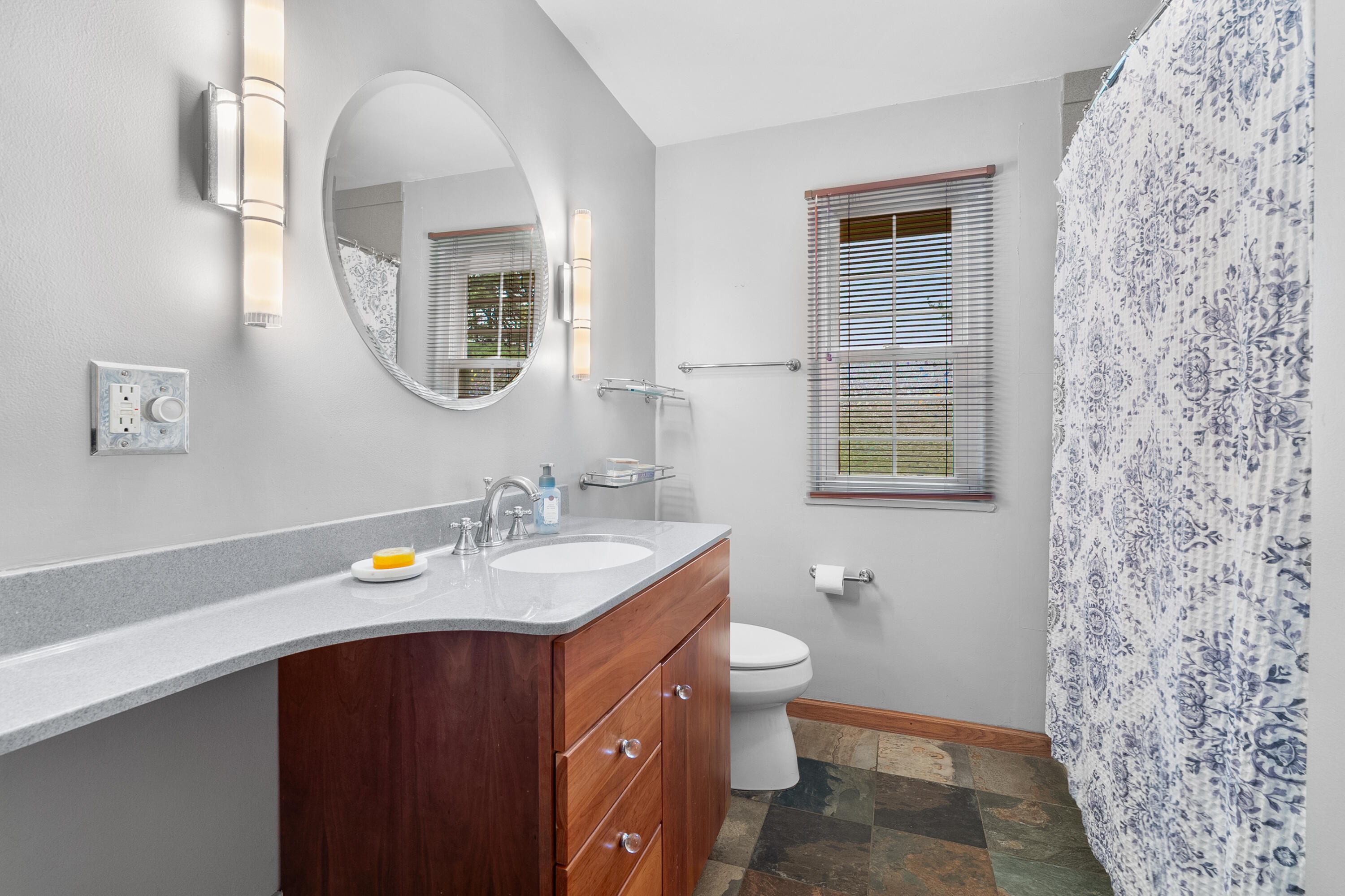 9883 Almena Drive Kalamazoo MI 49009
