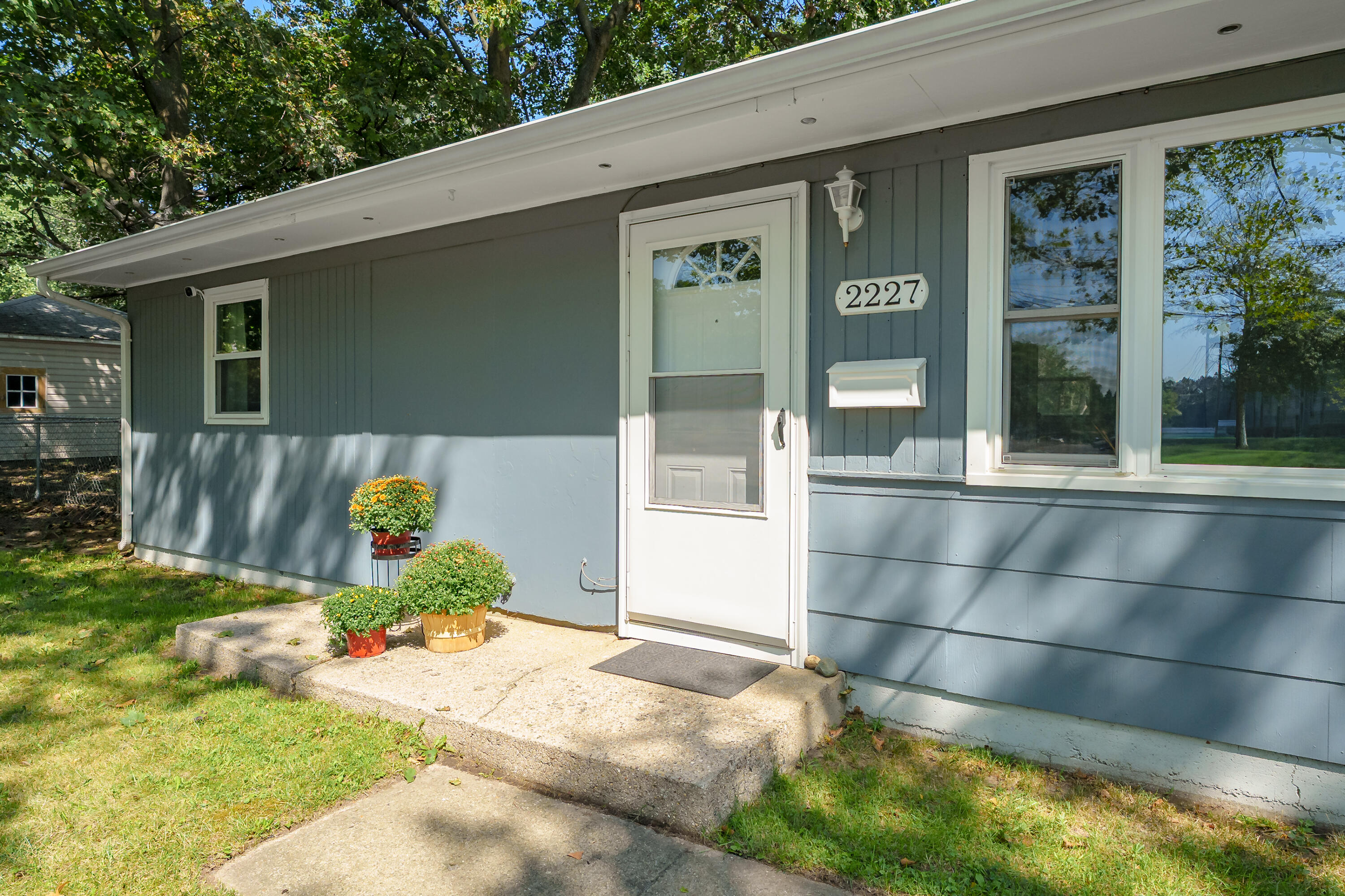2227 E Cork Street Kalamazoo MI 49001