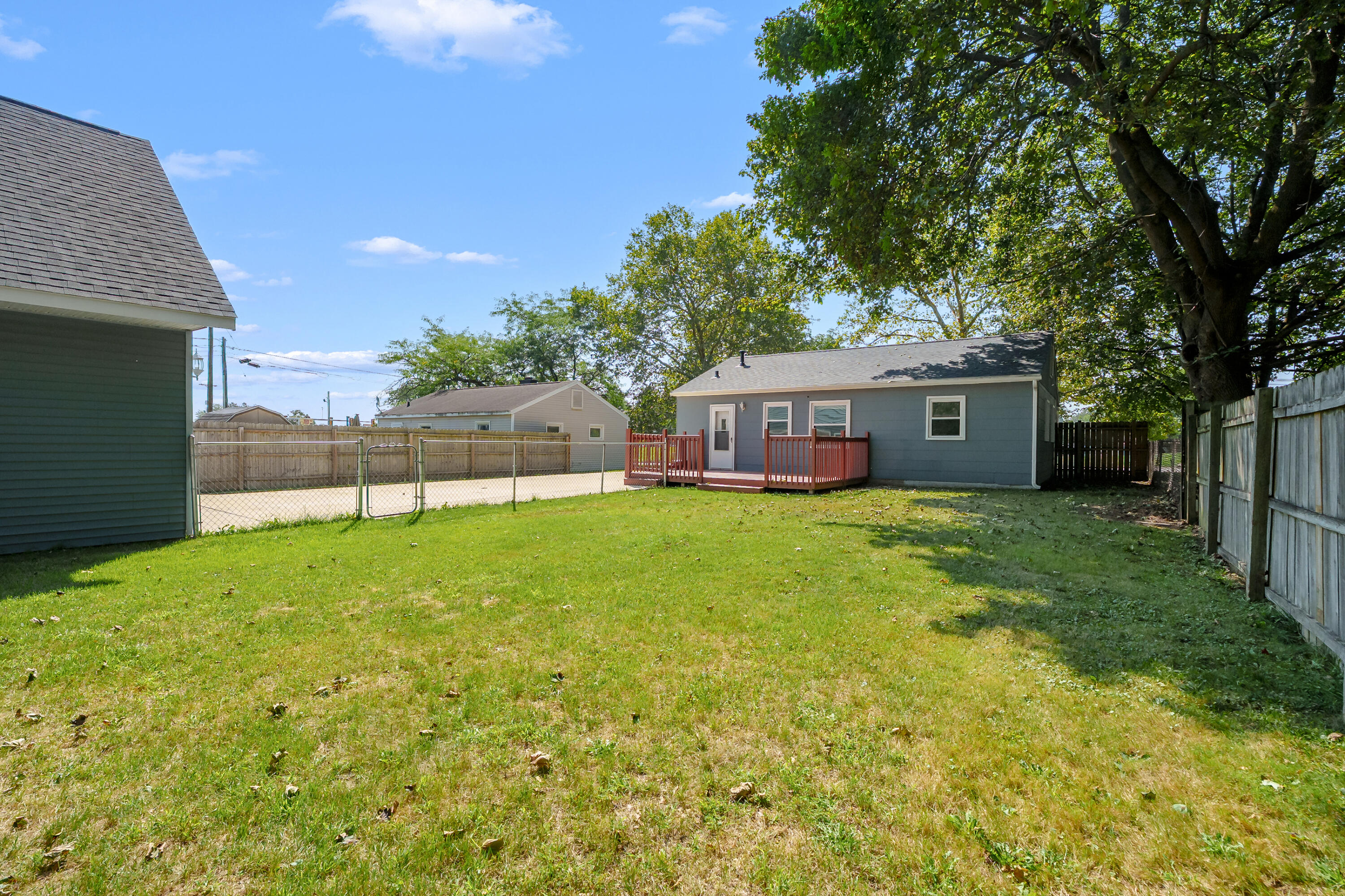2227 E Cork Street Kalamazoo MI 49001
