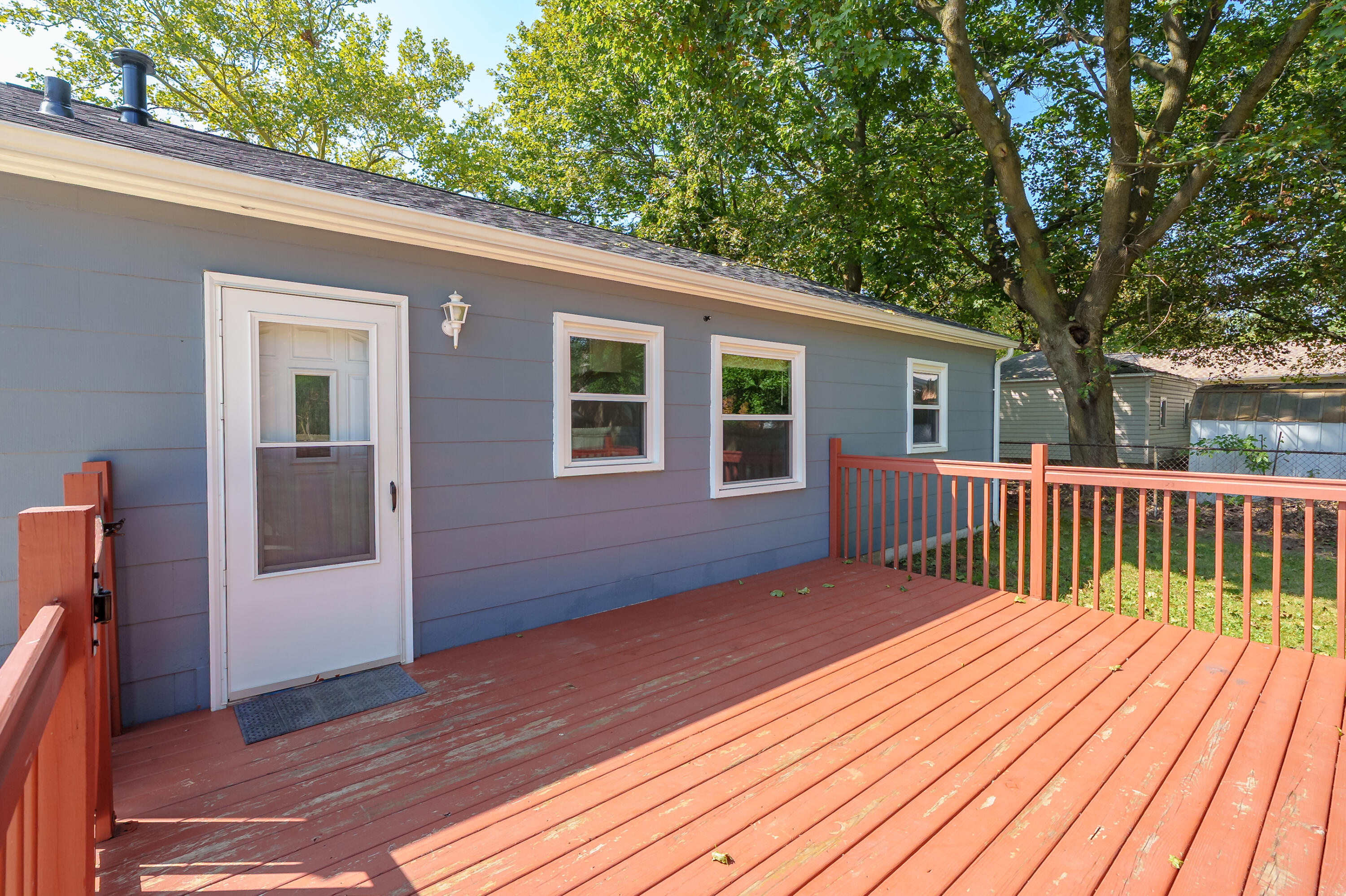 2227 E Cork Street Kalamazoo MI 49001