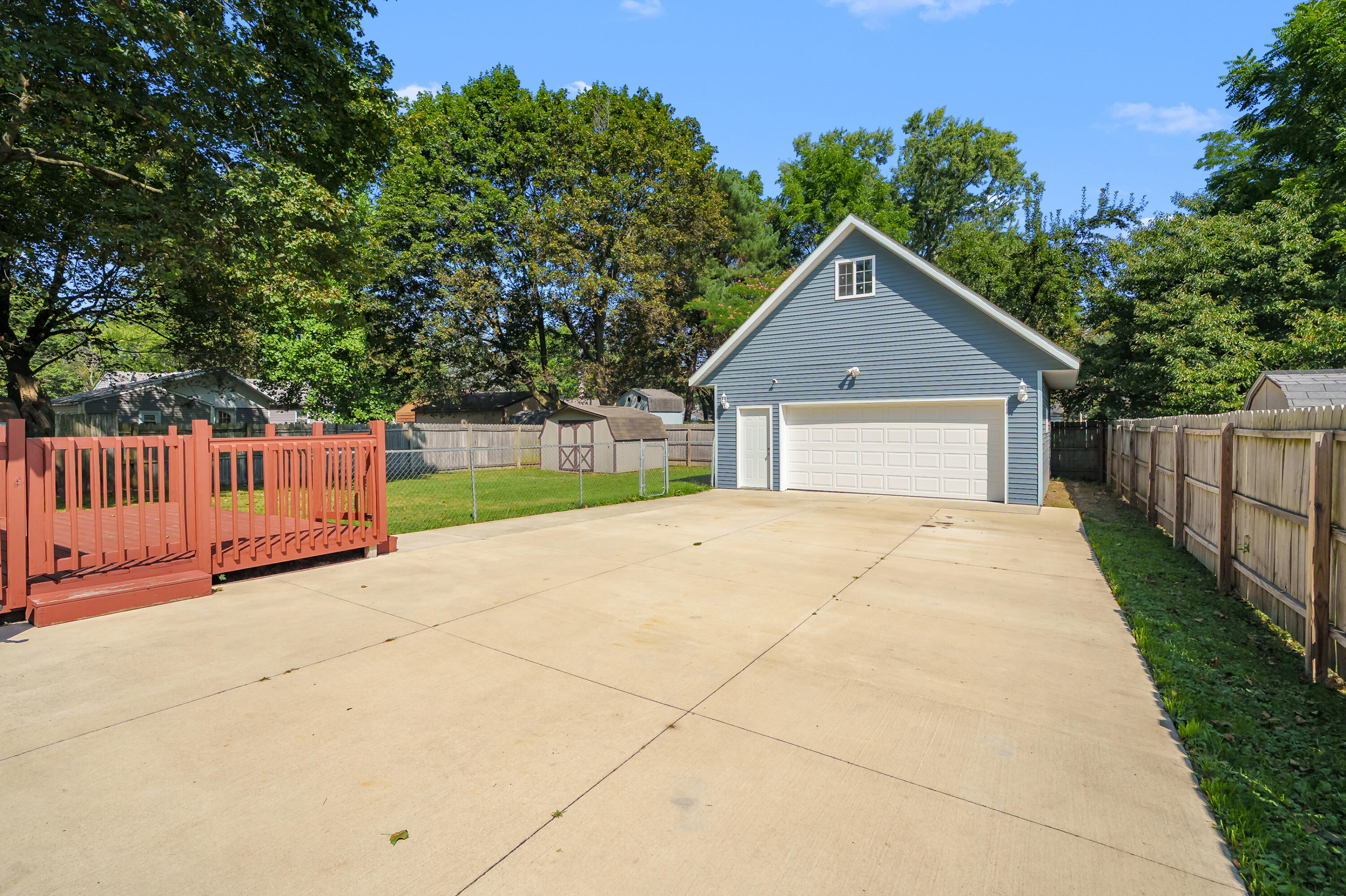2227 E Cork Street Kalamazoo MI 49001