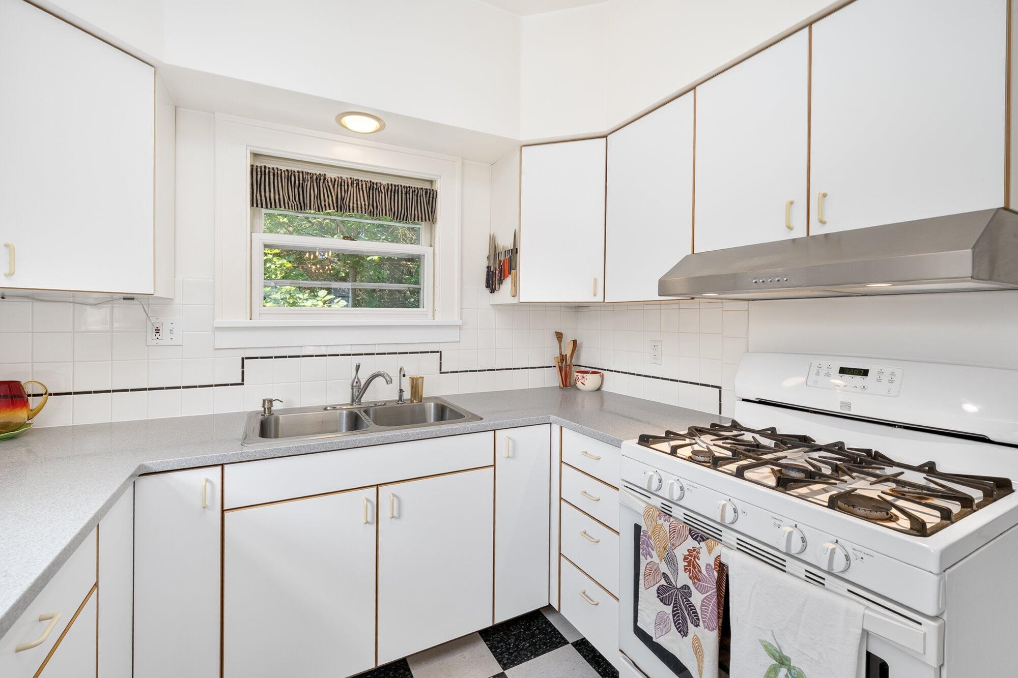1621 Prairie Place Kalamazoo MI 49006