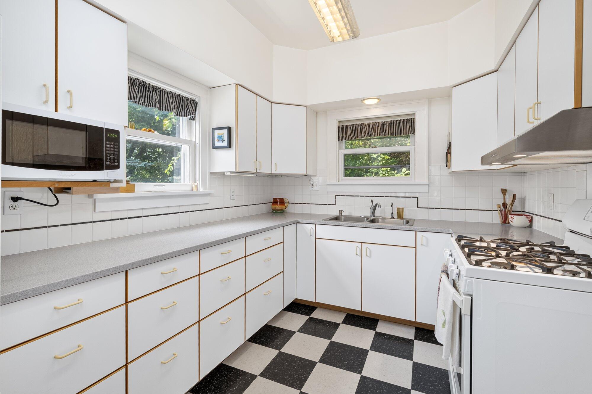 1621 Prairie Place Kalamazoo MI 49006