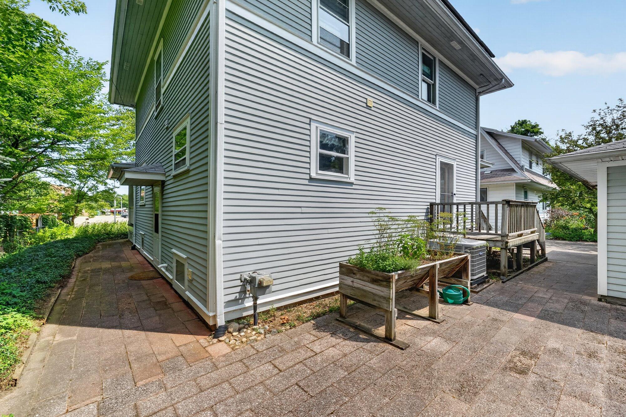 1621 Prairie Place Kalamazoo MI 49006