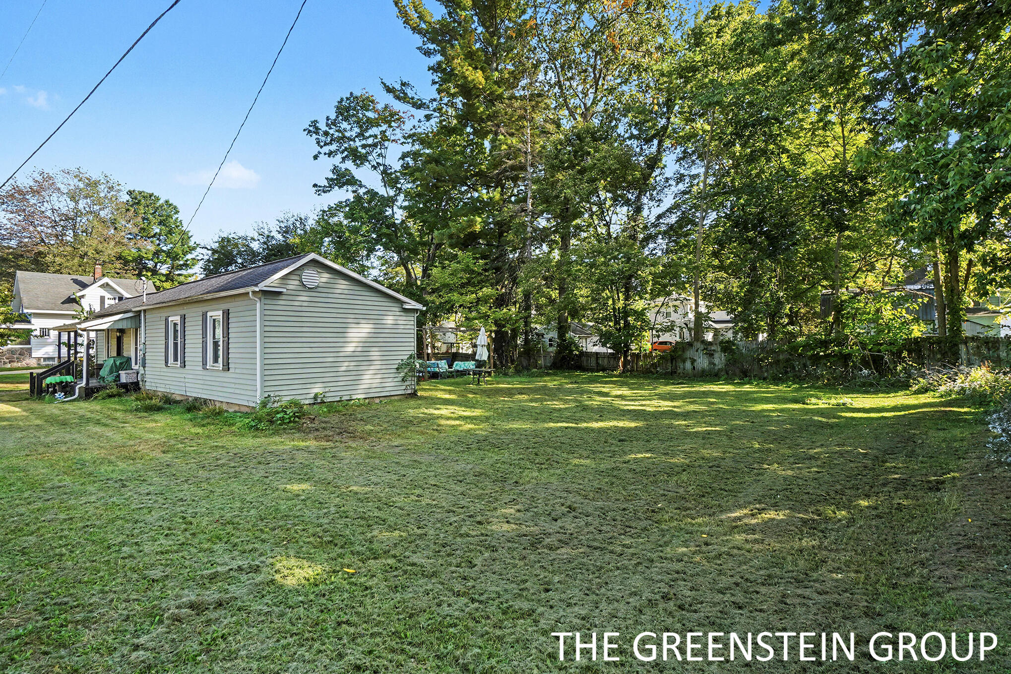 102 Della Court Allegan MI 49010
