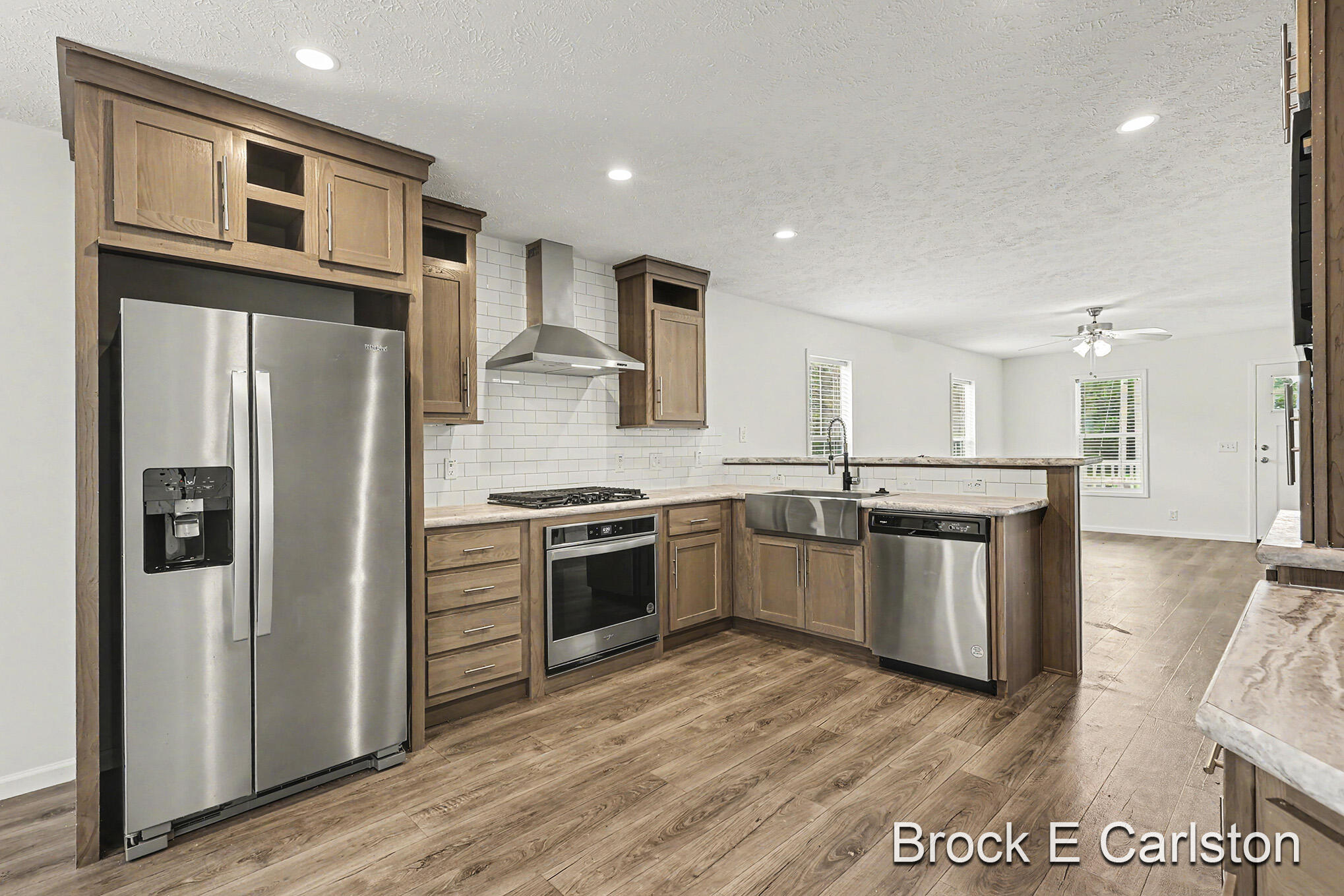 1283 E Ellis Road Norton Shores MI 49441