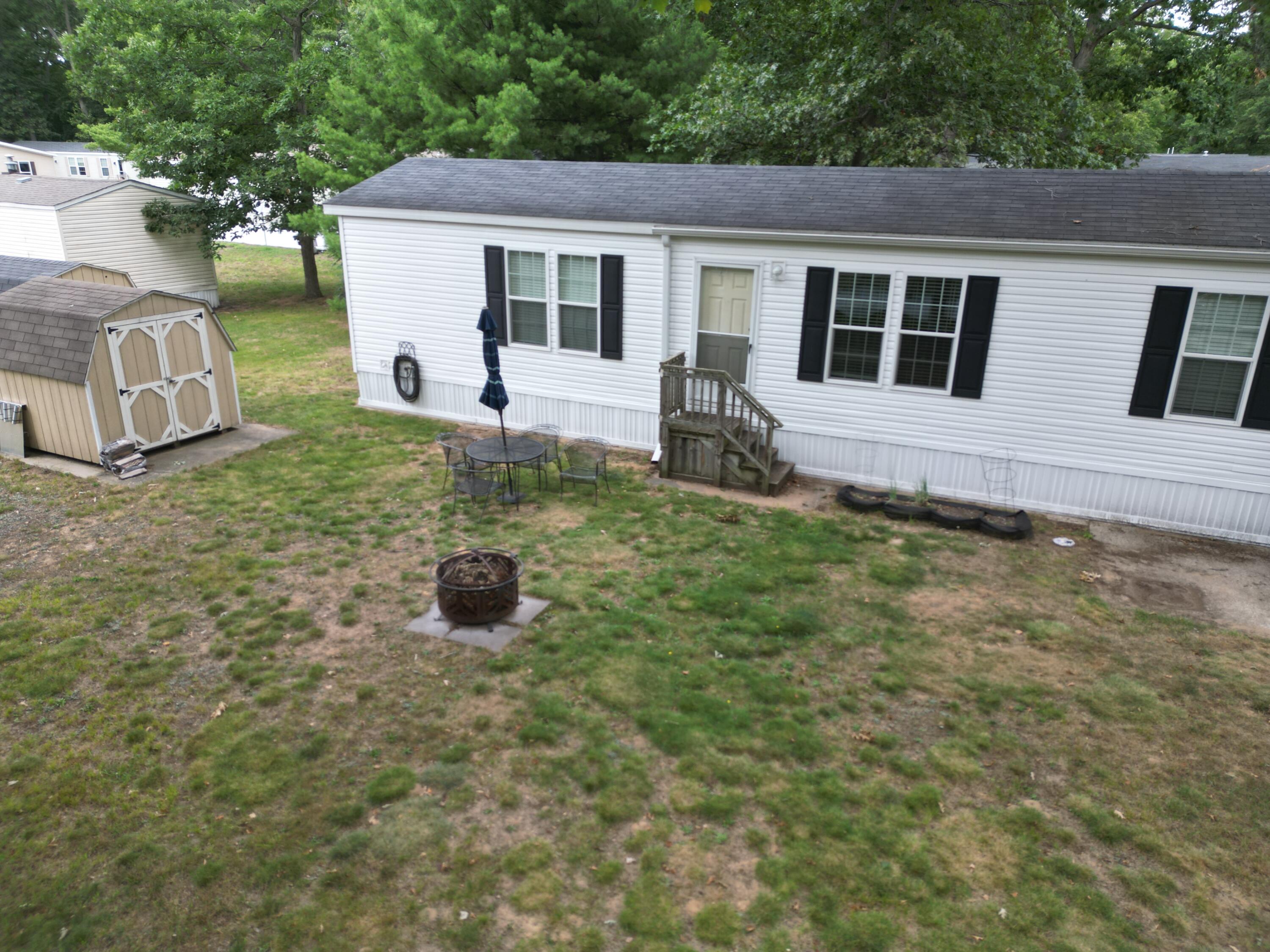 13523 Oaktree Court Grand Haven MI 49417