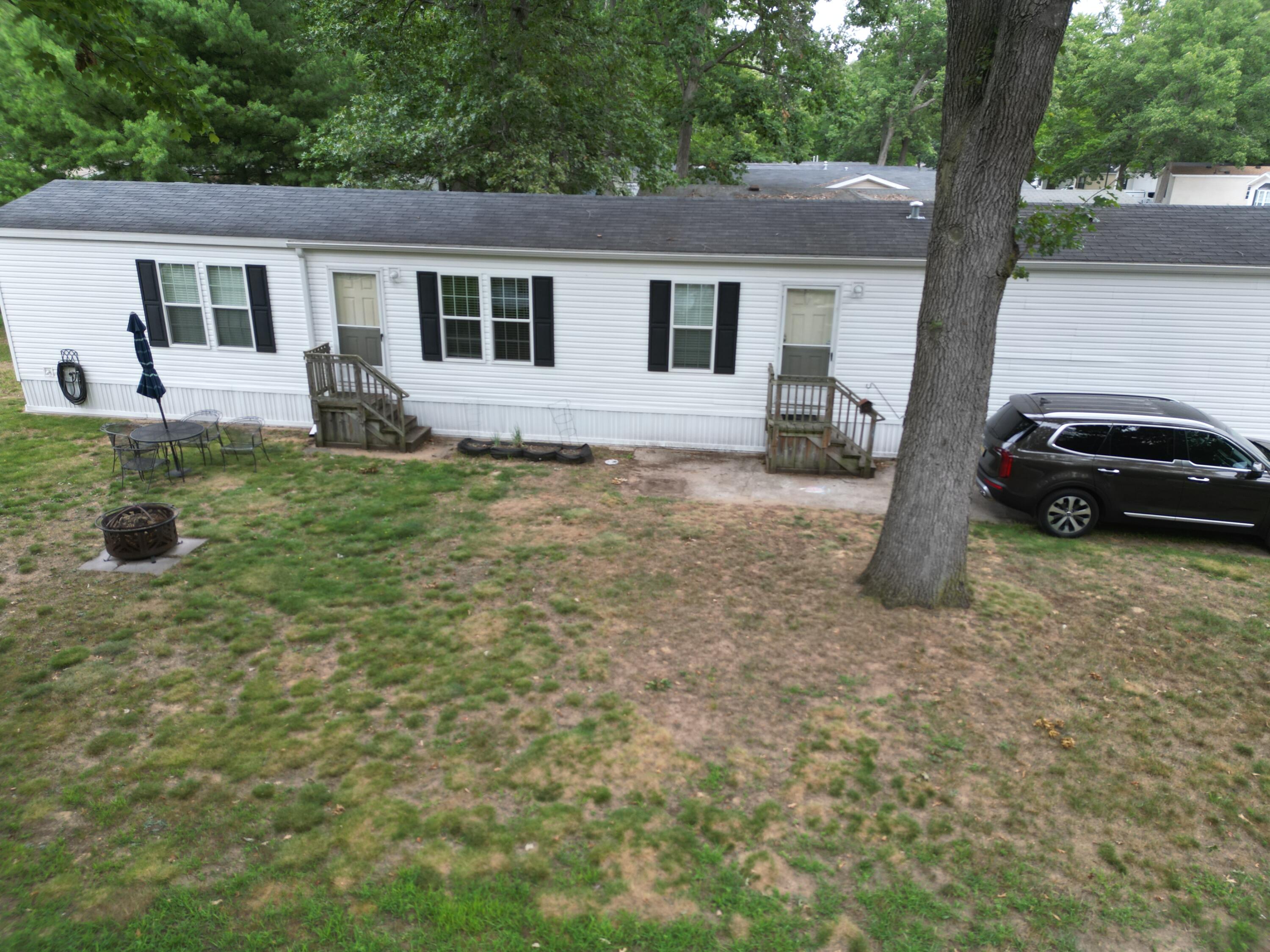 13523 Oaktree Court Grand Haven MI 49417