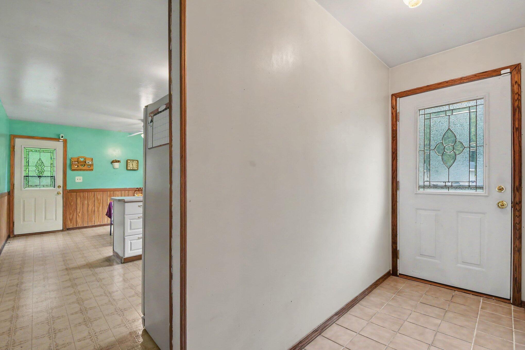 893 Maplehill Avenue SE Ada MI 49301