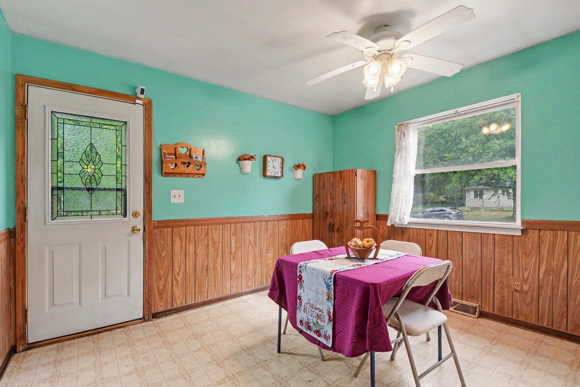 893 Maplehill Avenue SE Ada MI 49301