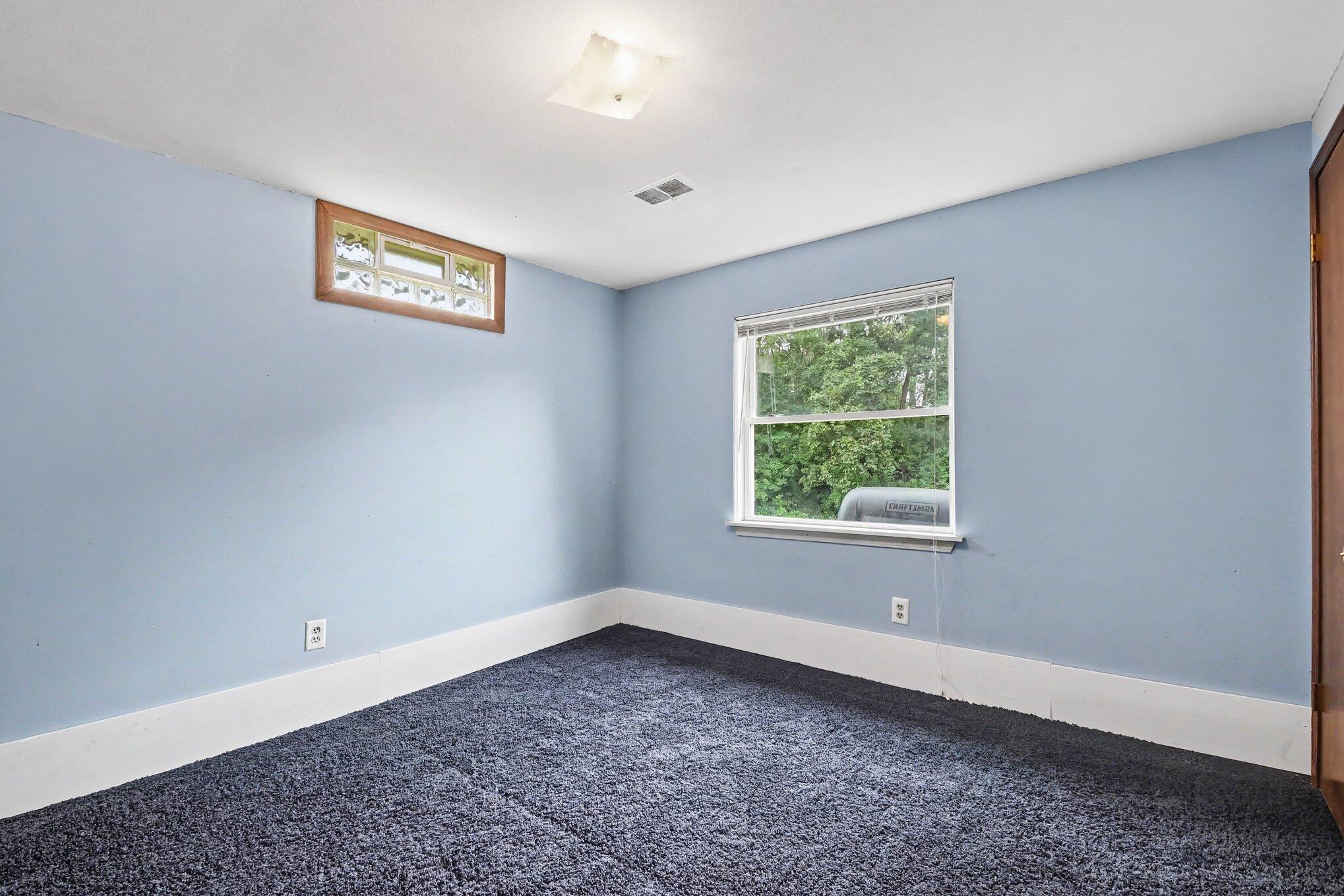 893 Maplehill Avenue SE Ada MI 49301
