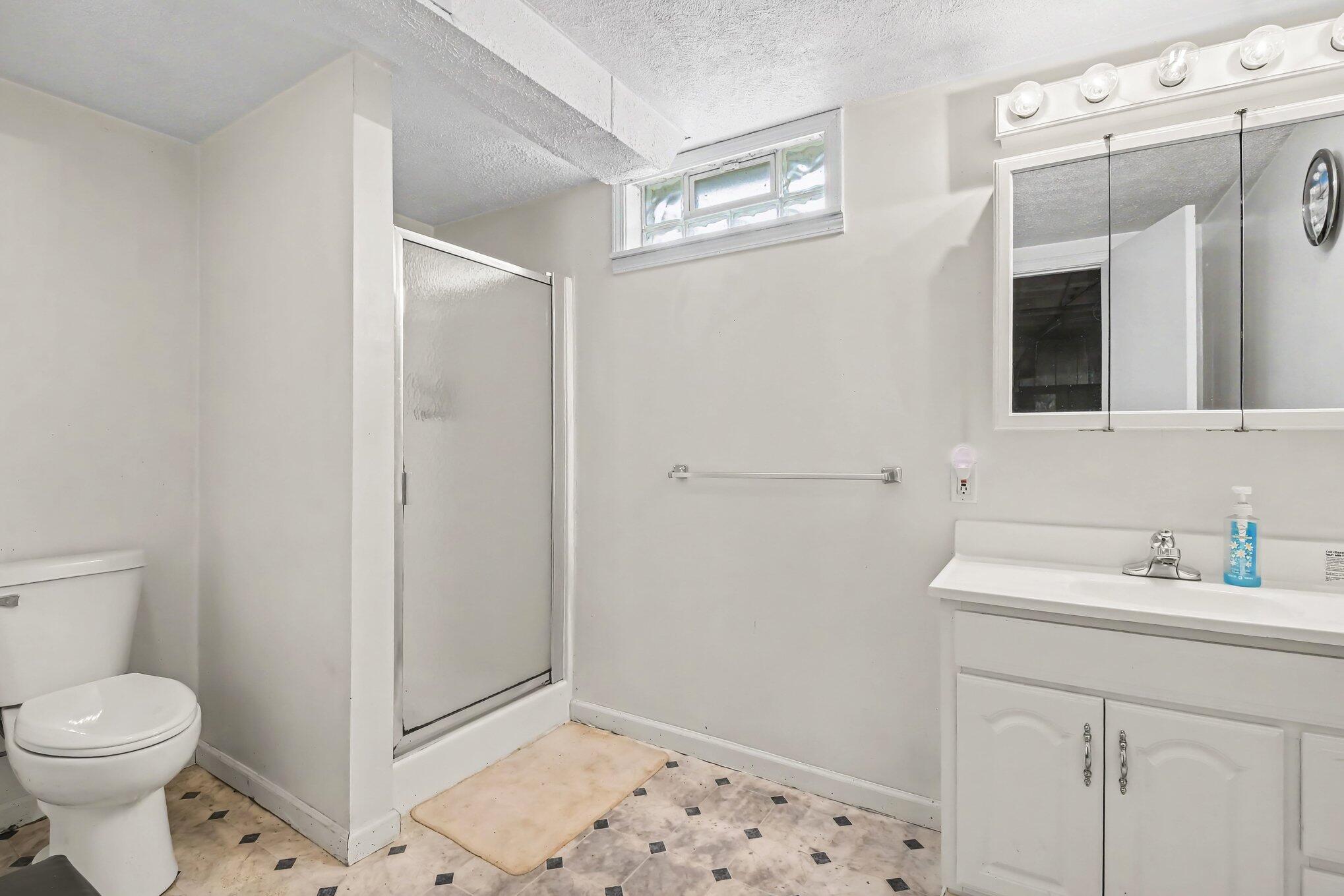893 Maplehill Avenue SE Ada MI 49301