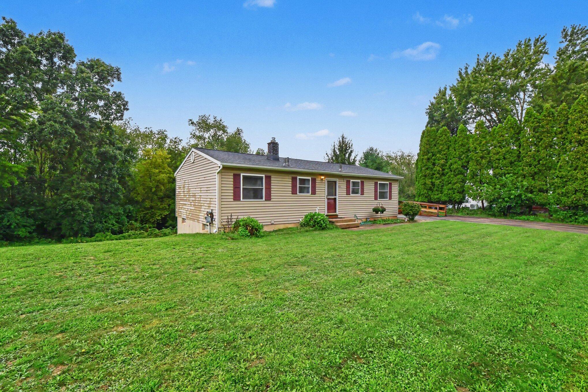 893 Maplehill Avenue SE Ada MI 49301