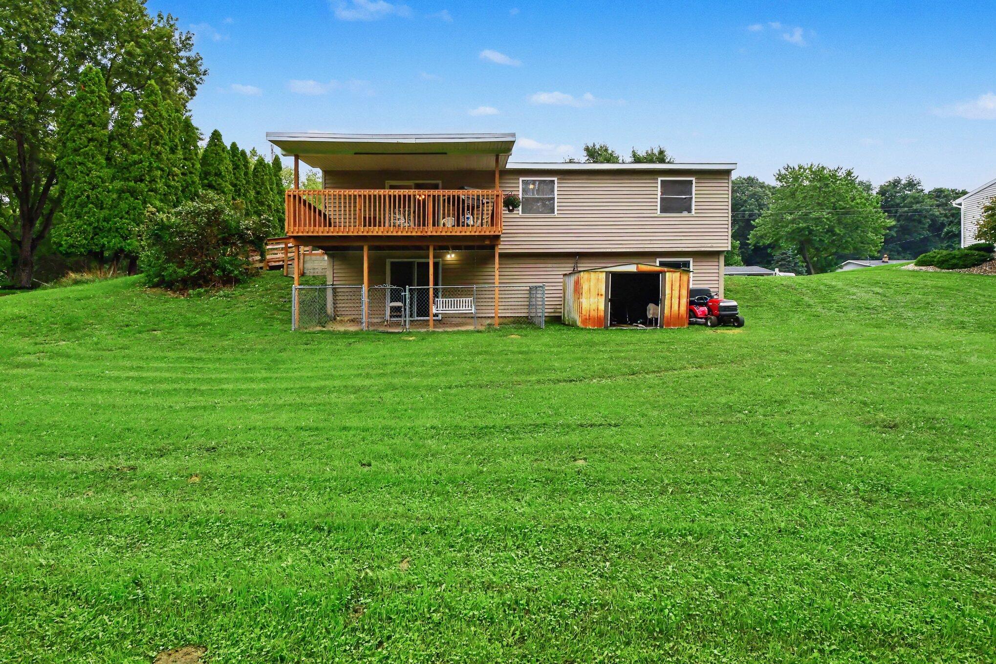 893 Maplehill Avenue SE Ada MI 49301
