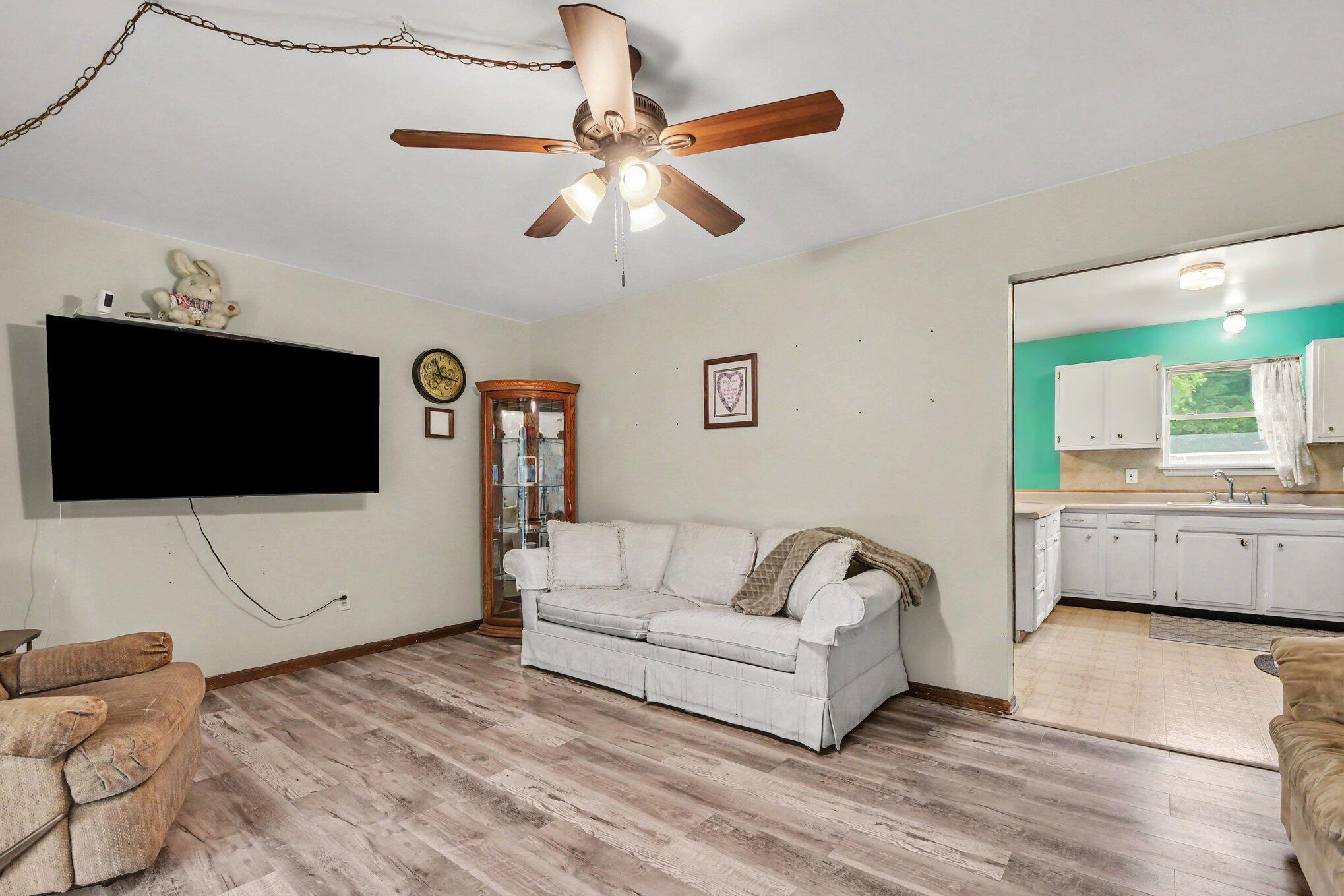 893 Maplehill Avenue SE Ada MI 49301