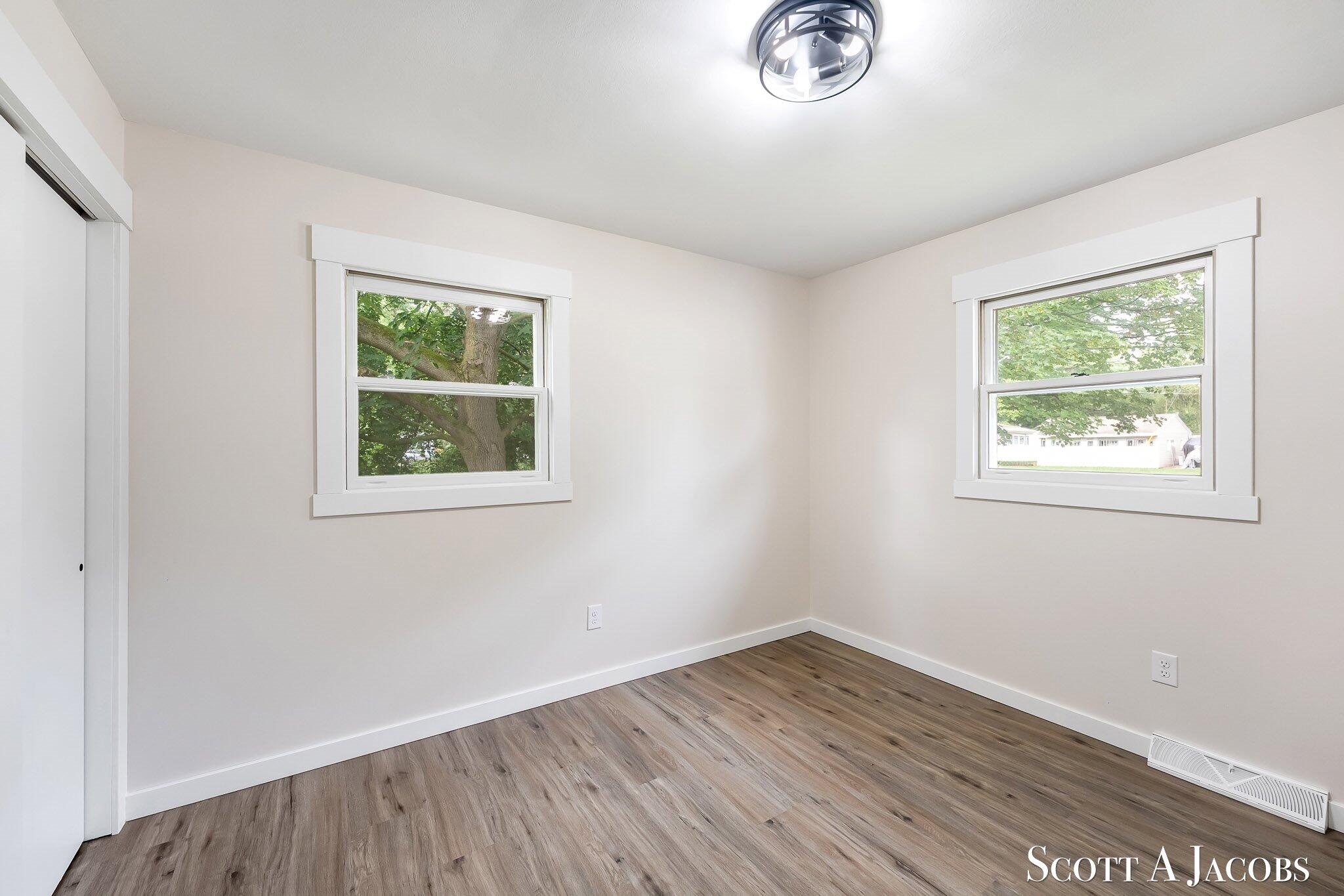 3644 Ivy Drive NE Grand Rapids MI 49525