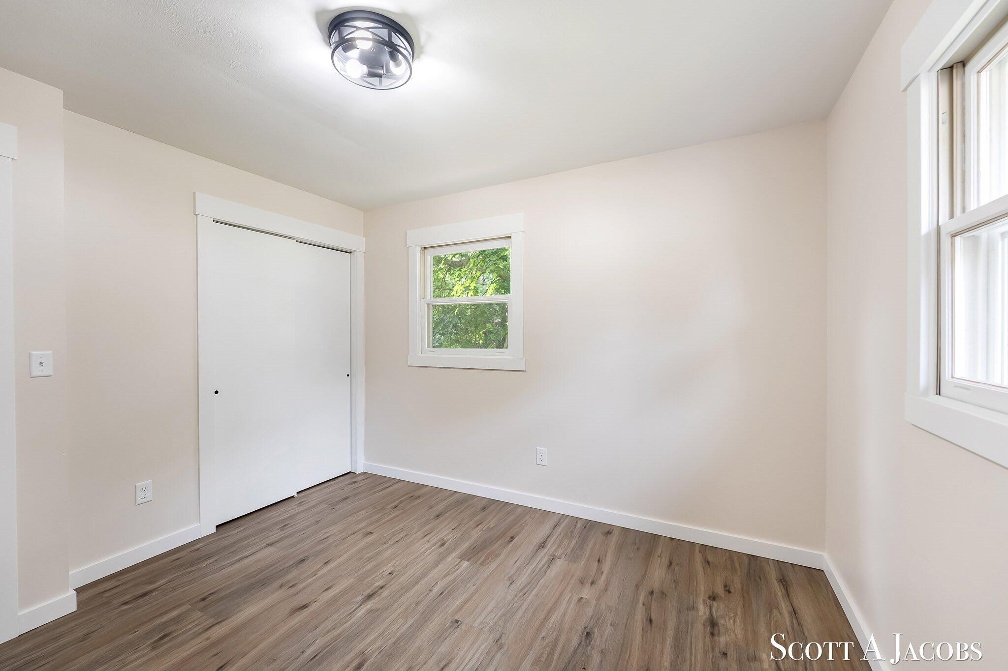 3644 Ivy Drive NE Grand Rapids MI 49525