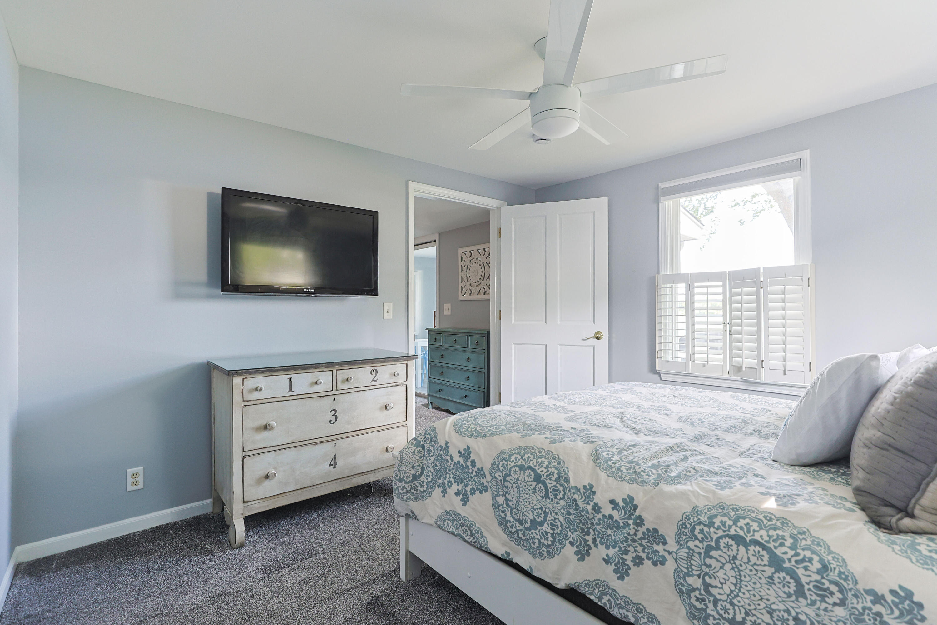 27061 Curtis Drive Edwardsburg MI 49112