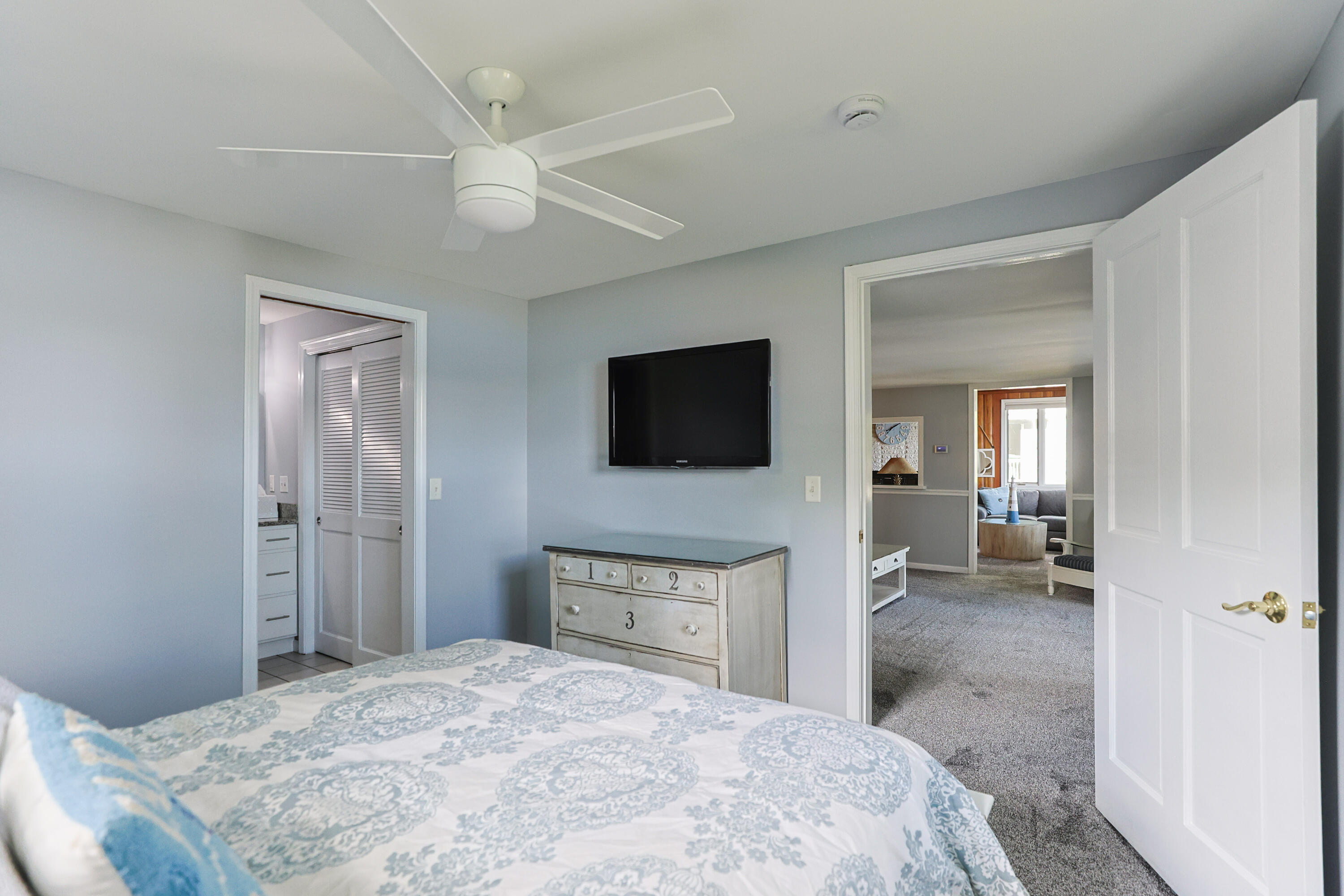 27061 Curtis Drive Edwardsburg MI 49112