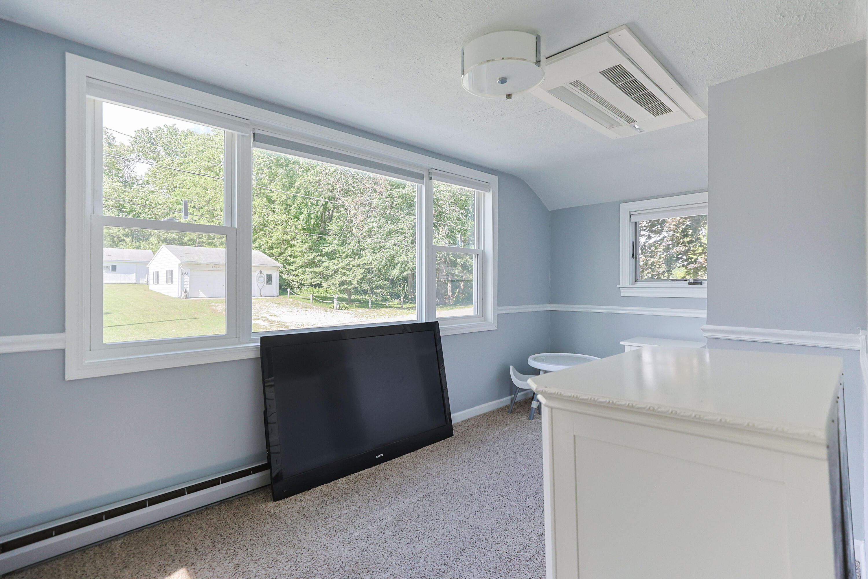 27061 Curtis Drive Edwardsburg MI 49112