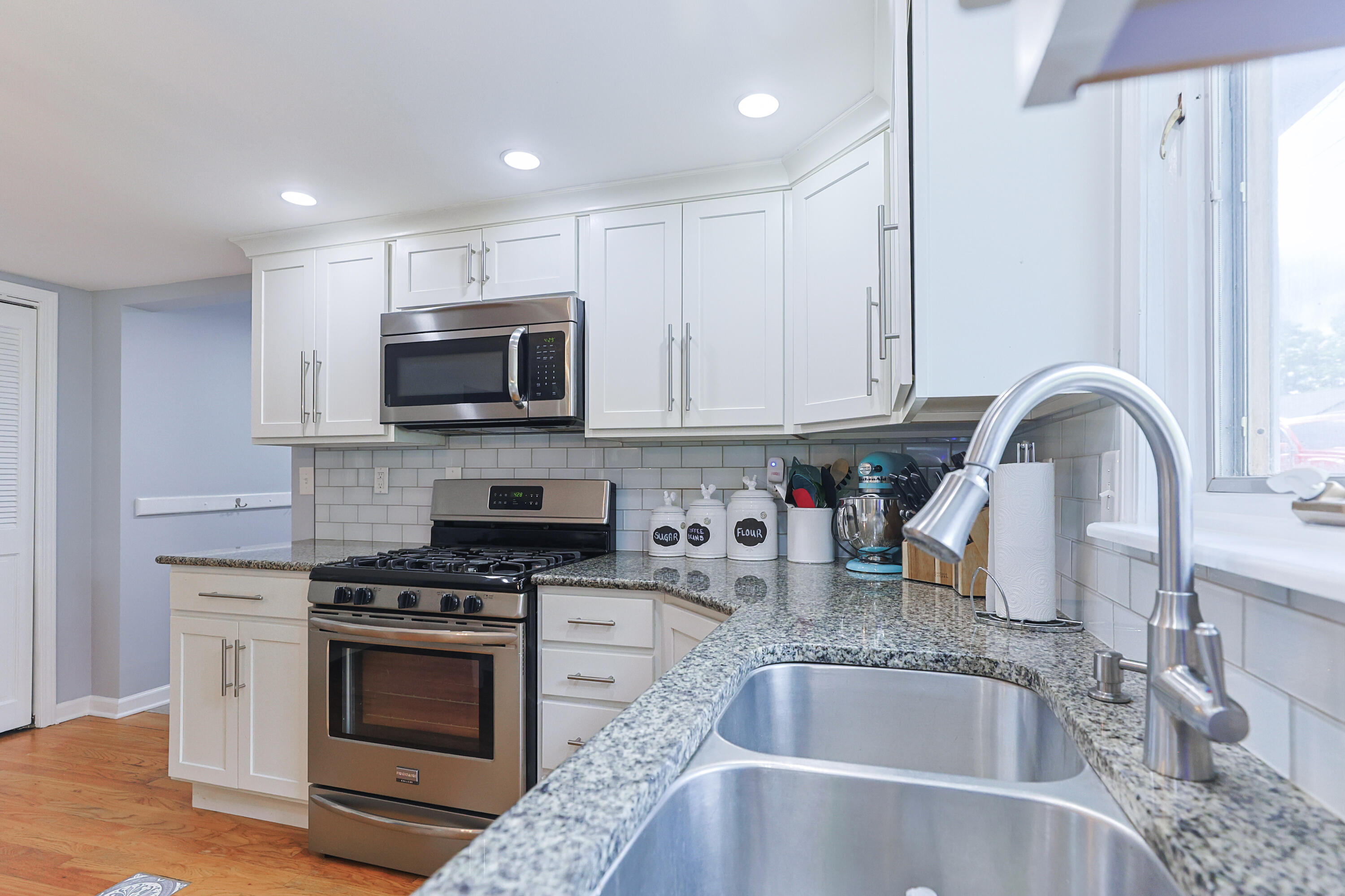 27061 Curtis Drive Edwardsburg MI 49112