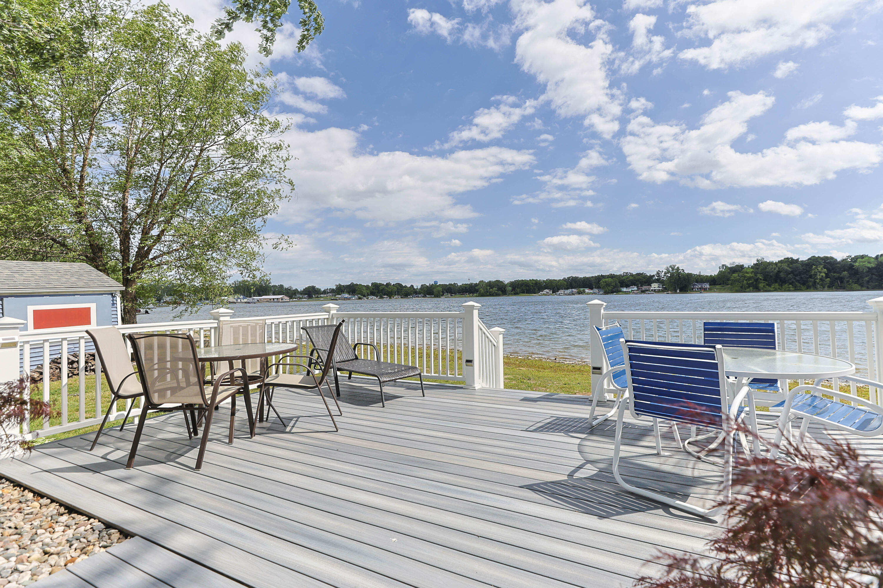 27061 Curtis Drive Edwardsburg MI 49112