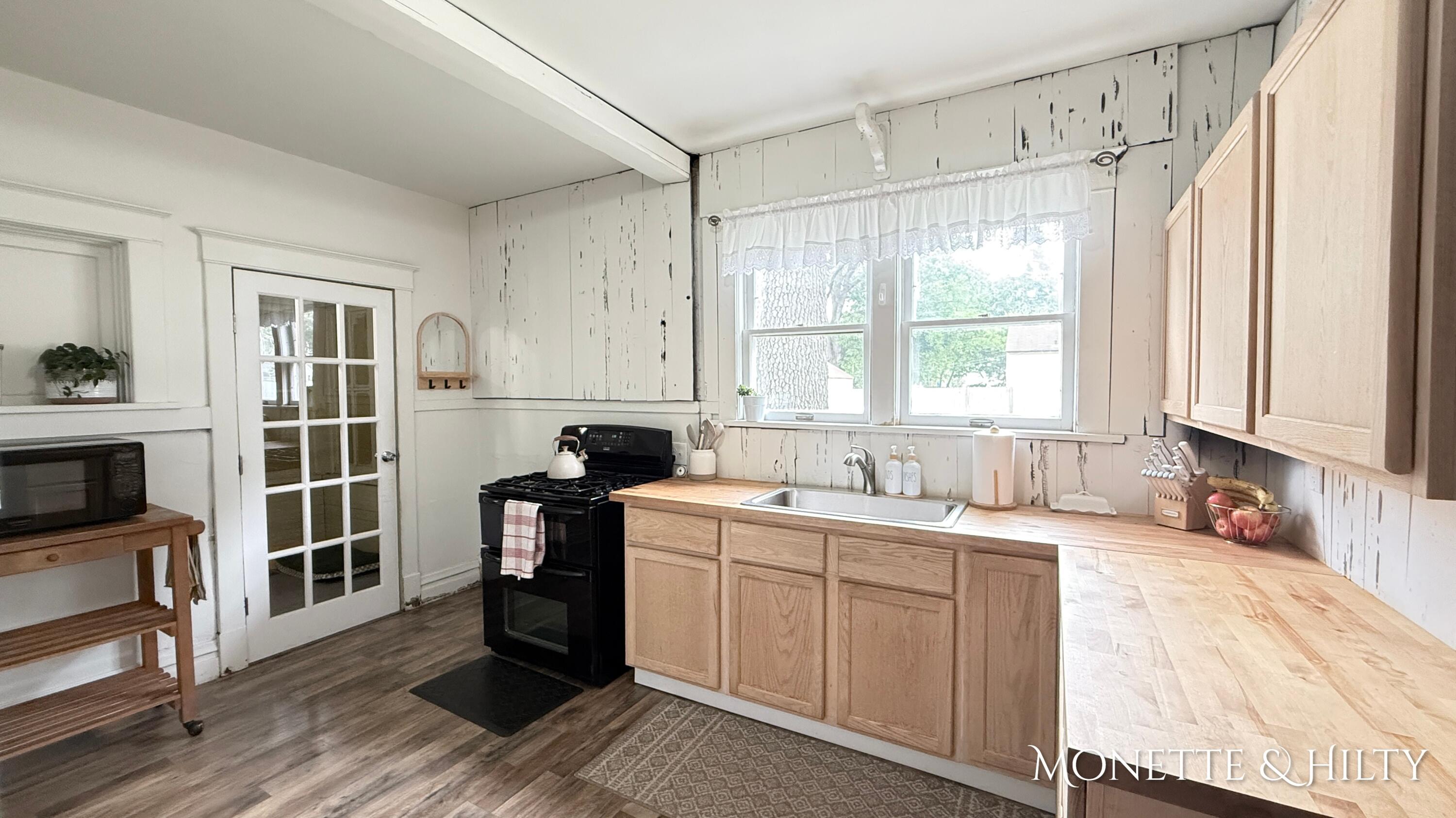 2108 Letart Avenue Muskegon MI 49441