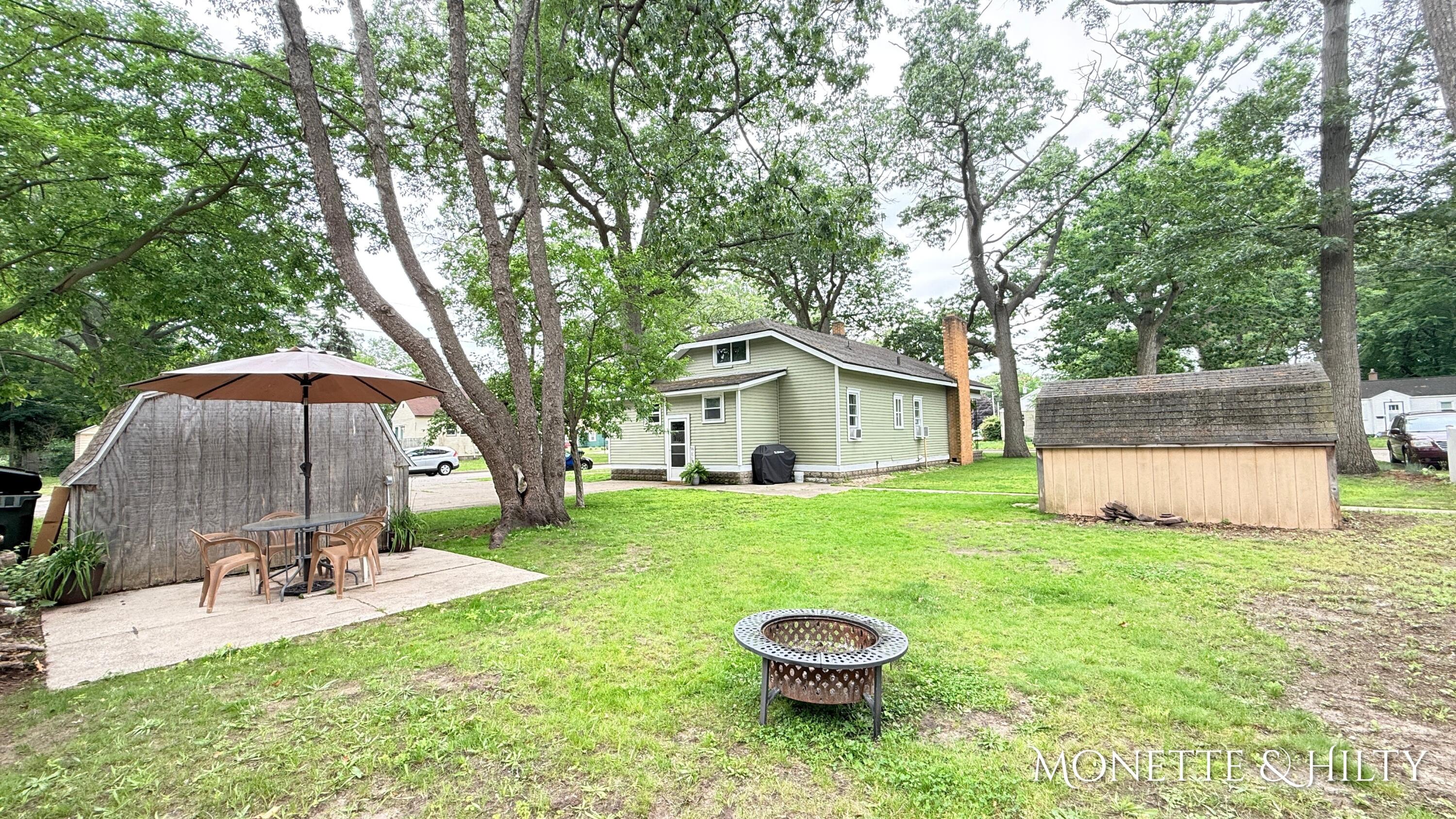 2108 Letart Avenue Muskegon MI 49441