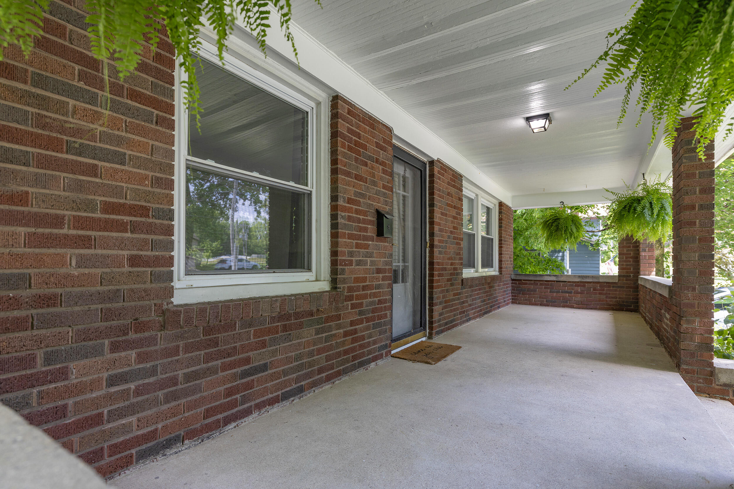 321 N Broadway Street Cassopolis MI 49031