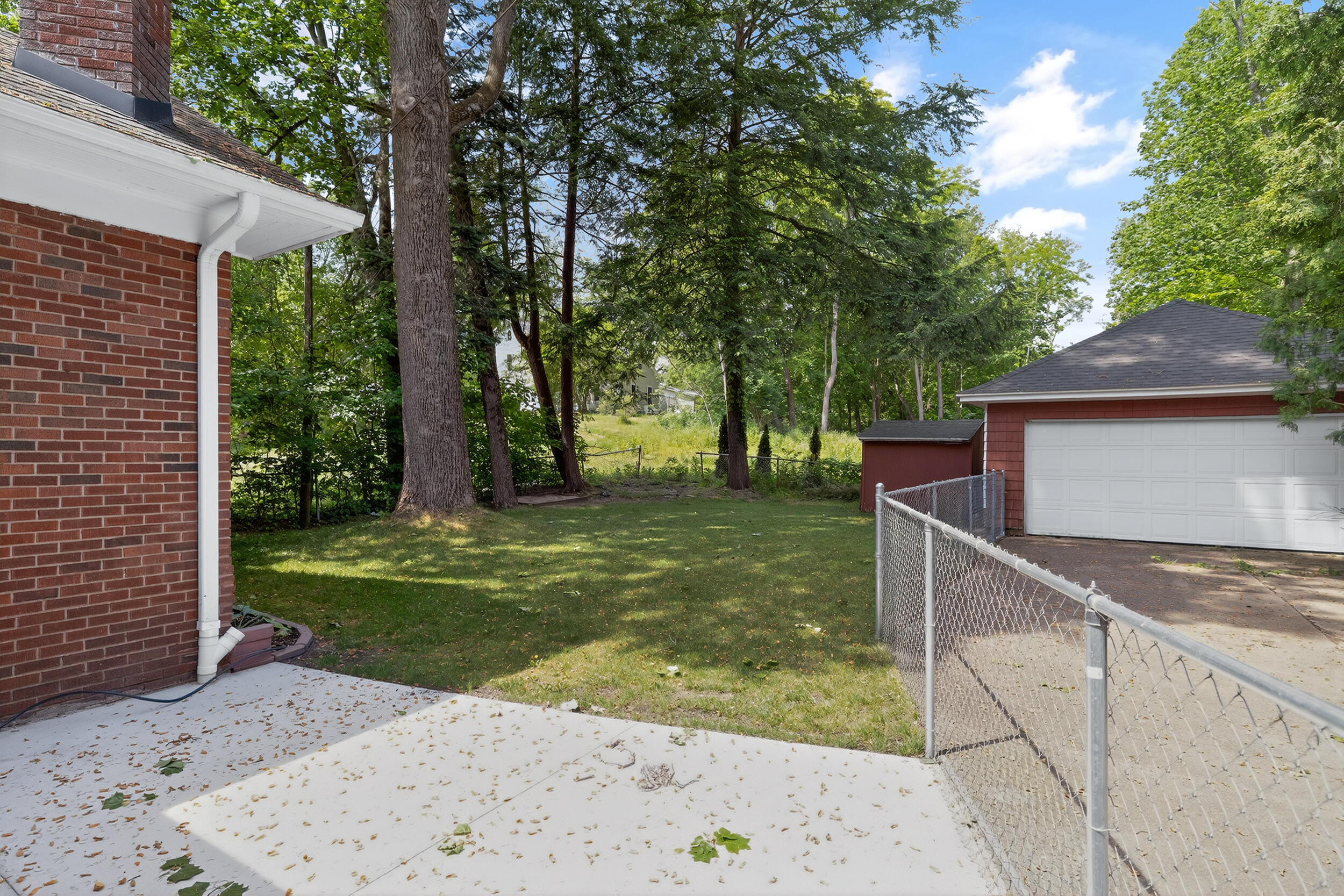 321 N Broadway Street Cassopolis MI 49031