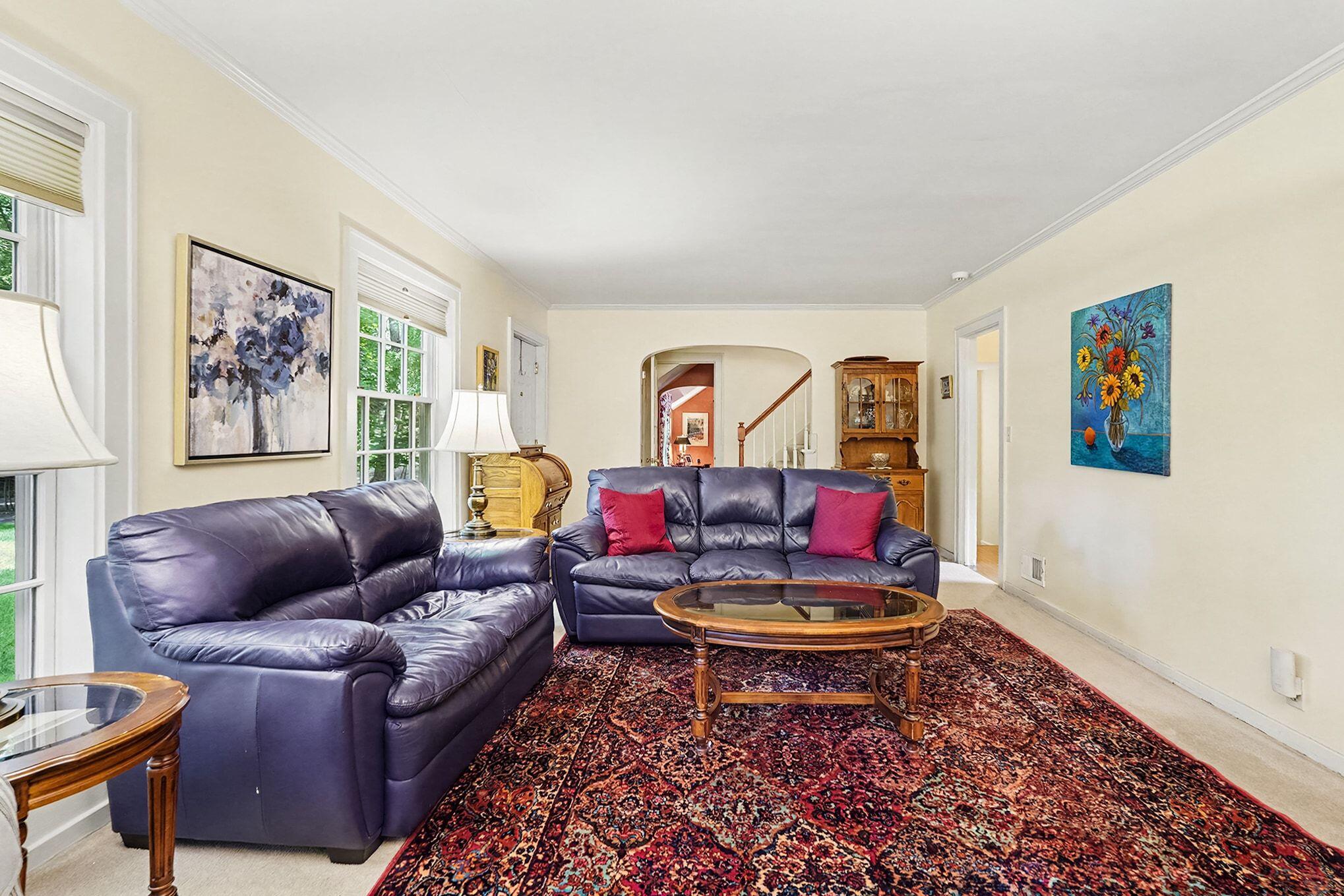 1110 Oakleigh Avenue NW Grand Rapids MI 49504