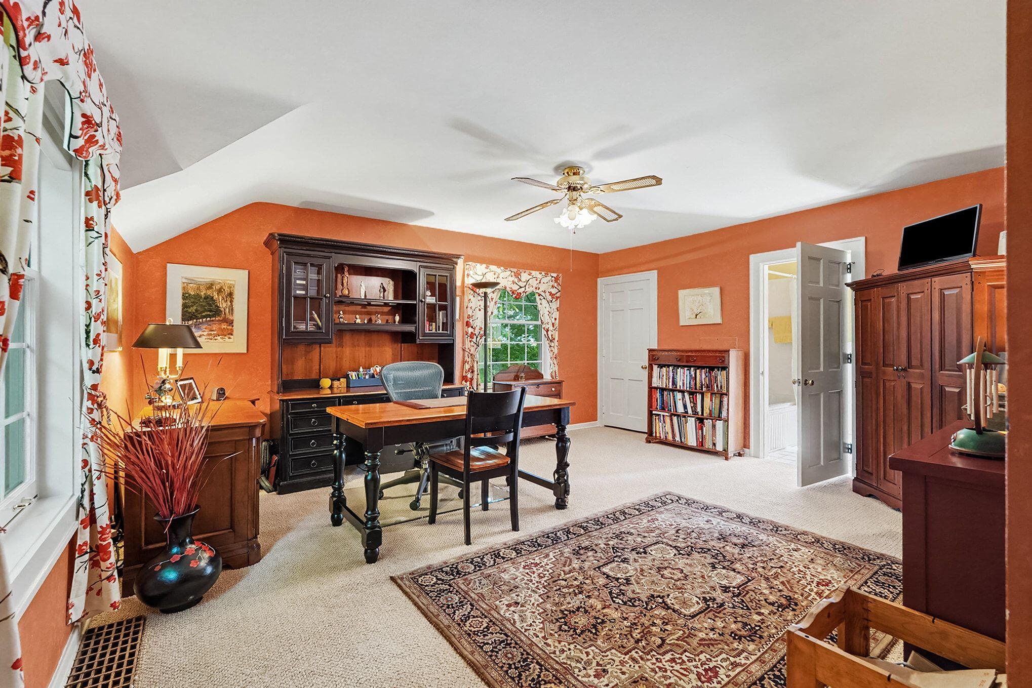 1110 Oakleigh Avenue NW Grand Rapids MI 49504