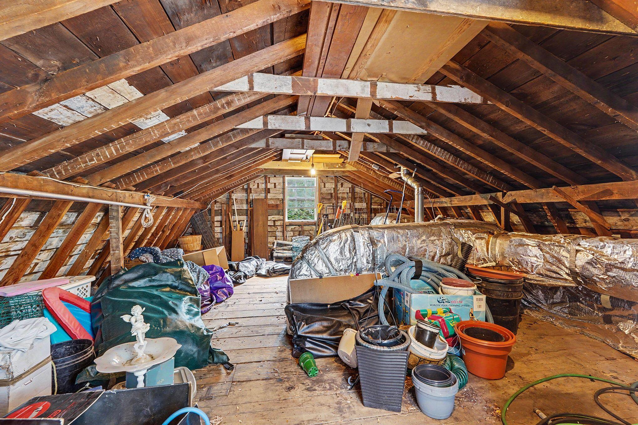 1110 Oakleigh Avenue NW Grand Rapids MI 49504