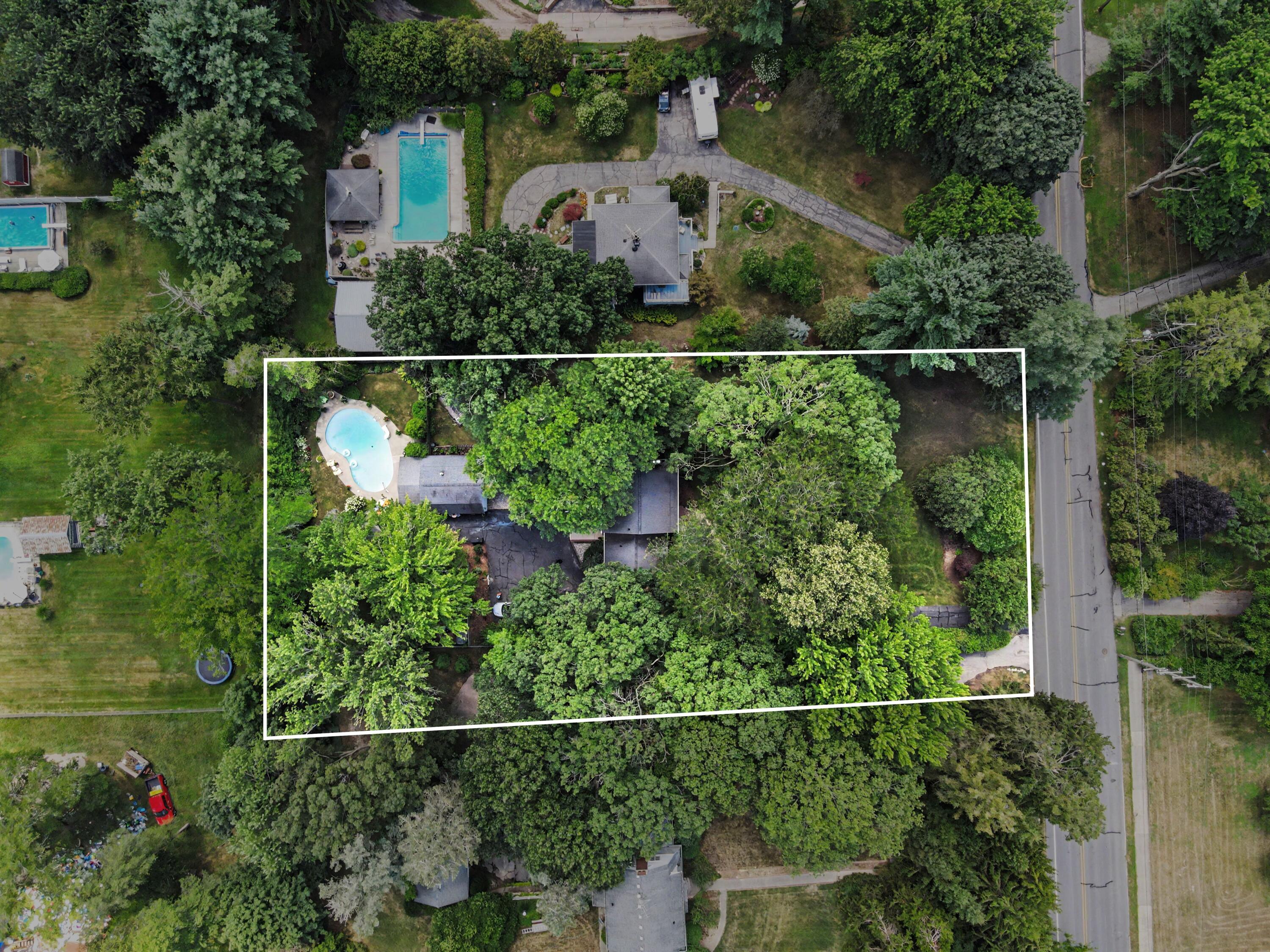 1110 Oakleigh Avenue NW Grand Rapids MI 49504