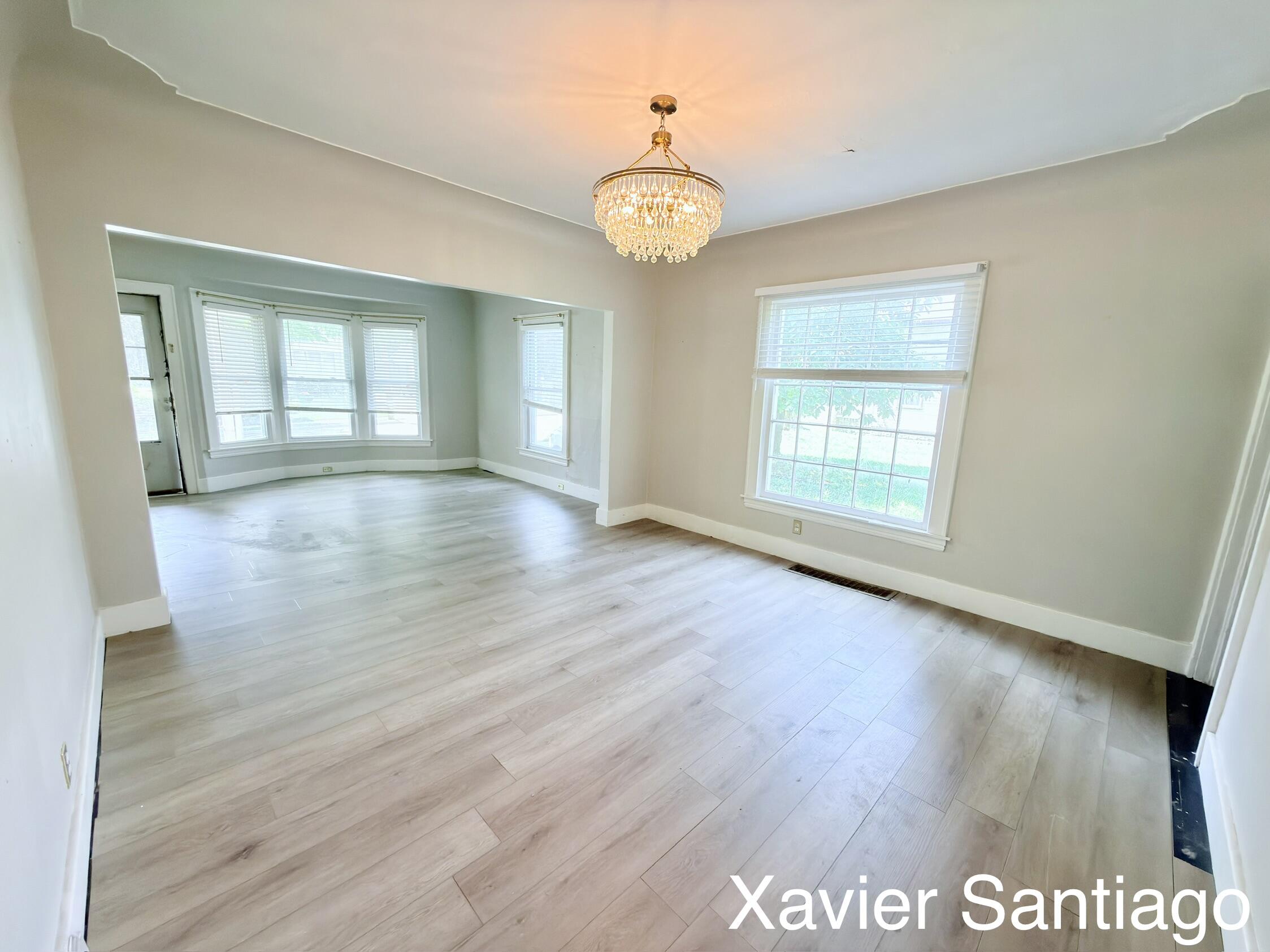 1128 Emerald Avenue NE Grand Rapids MI 49503
