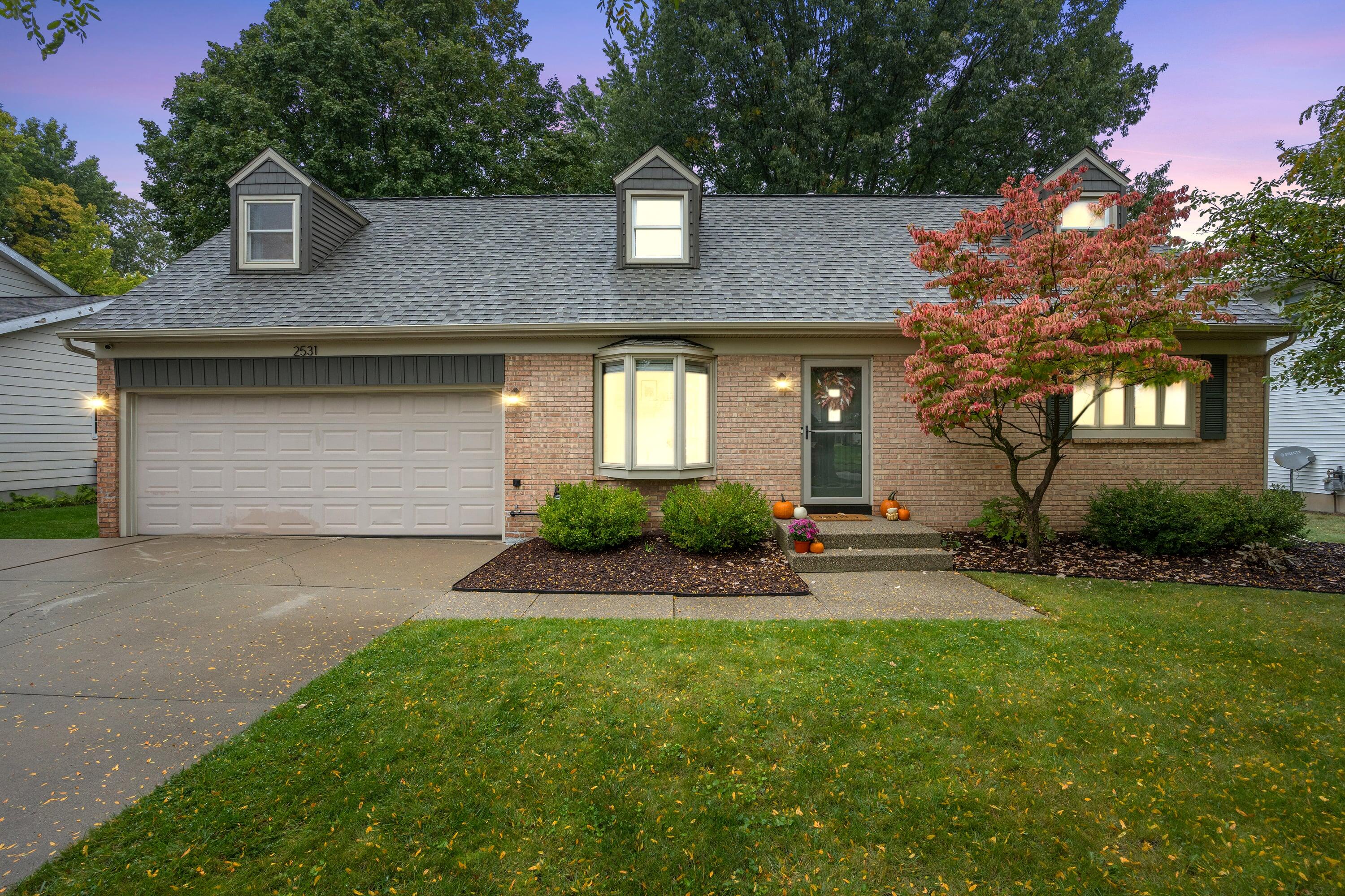 2531 Longmeadow Street NW Grand Rapids MI 49504