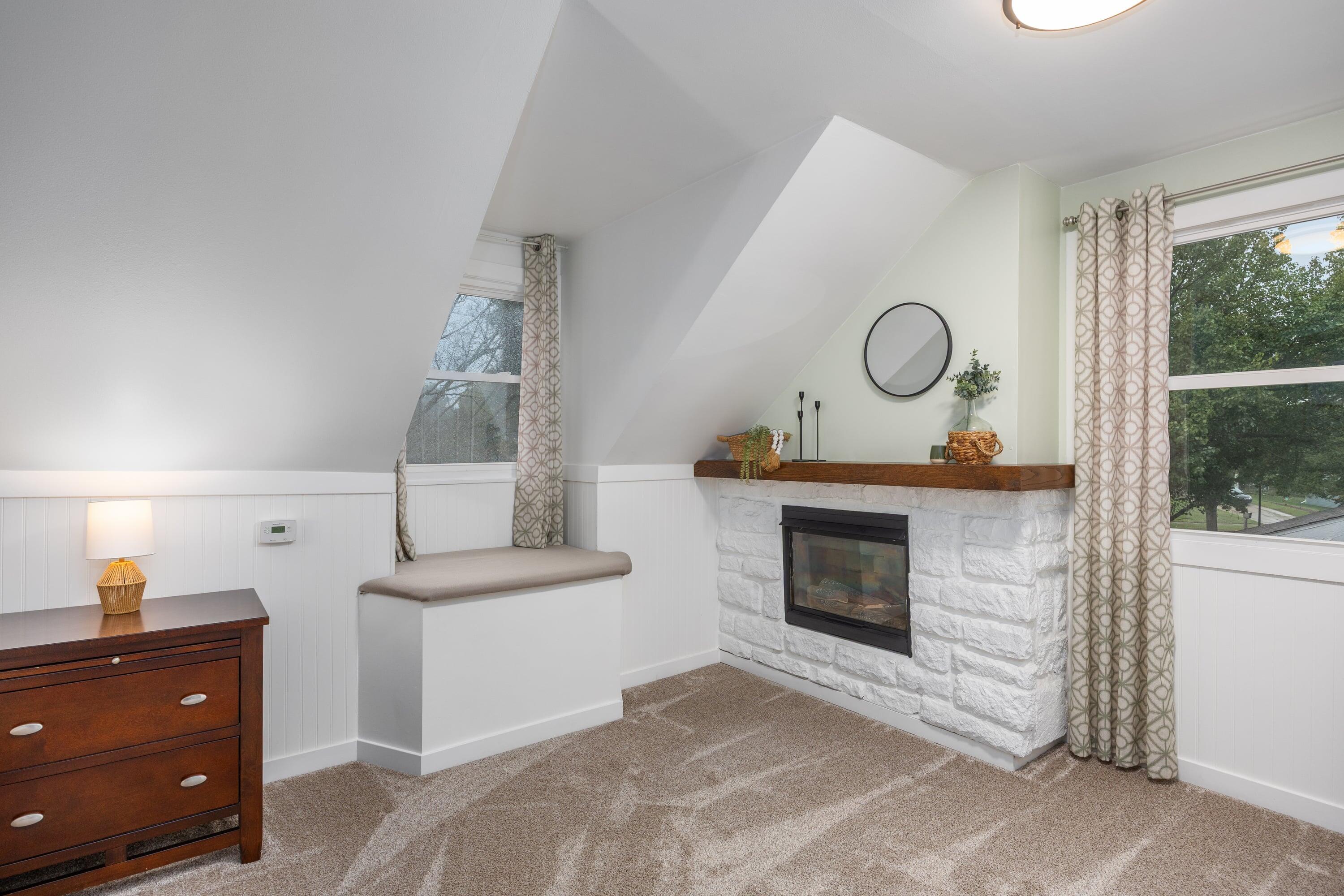 2531 Longmeadow Street NW Grand Rapids MI 49504