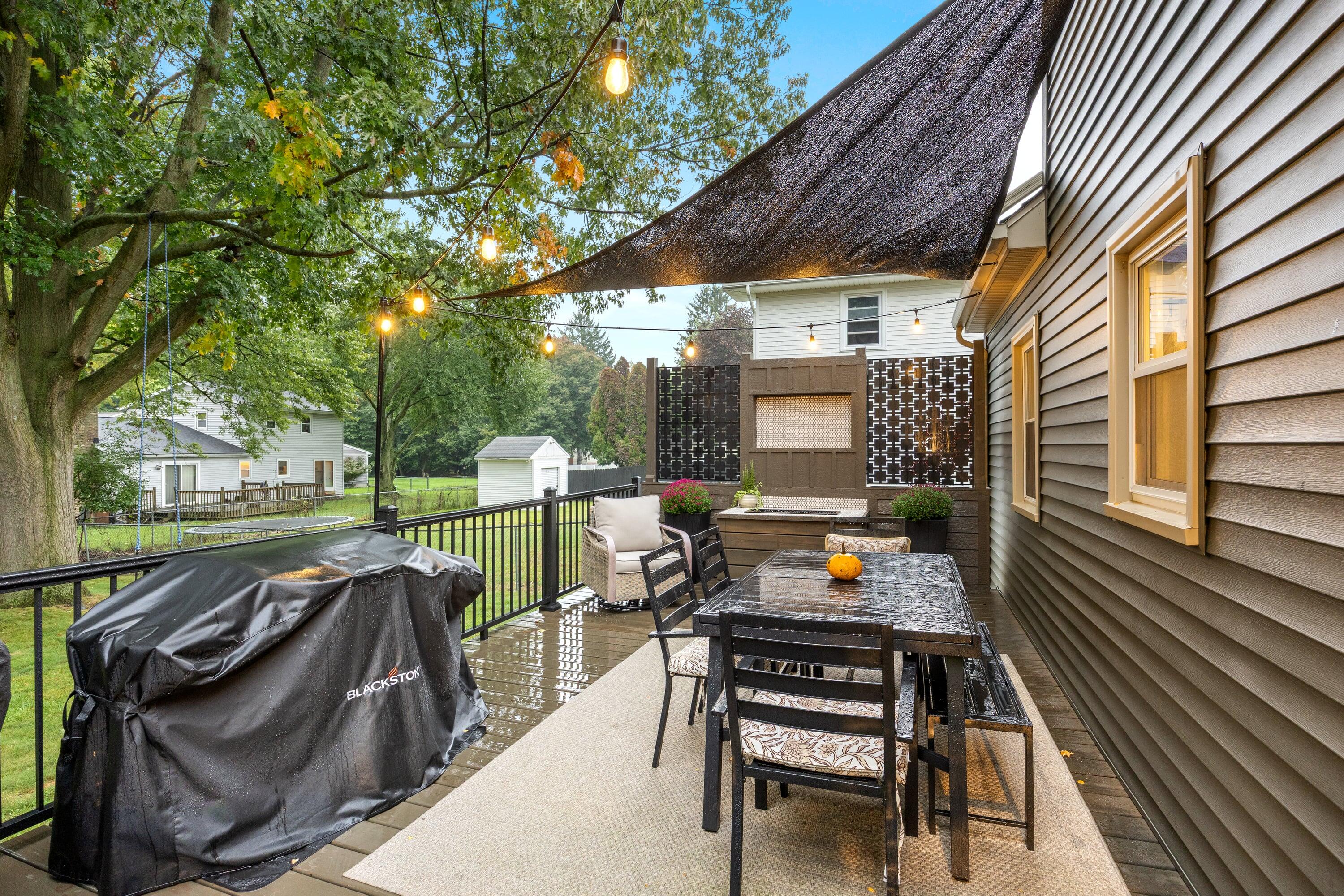 2531 Longmeadow Street NW Grand Rapids MI 49504