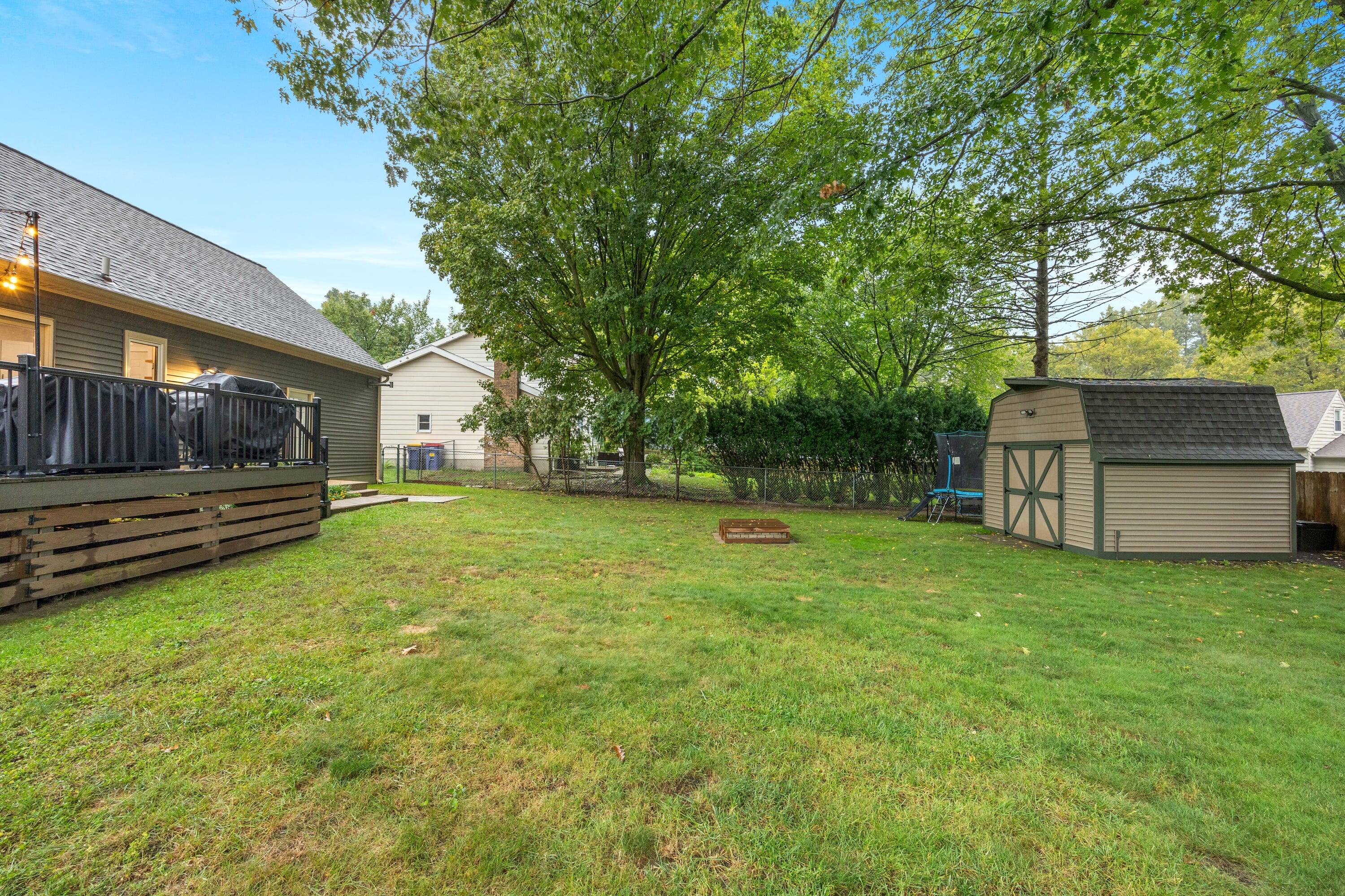 2531 Longmeadow Street NW Grand Rapids MI 49504