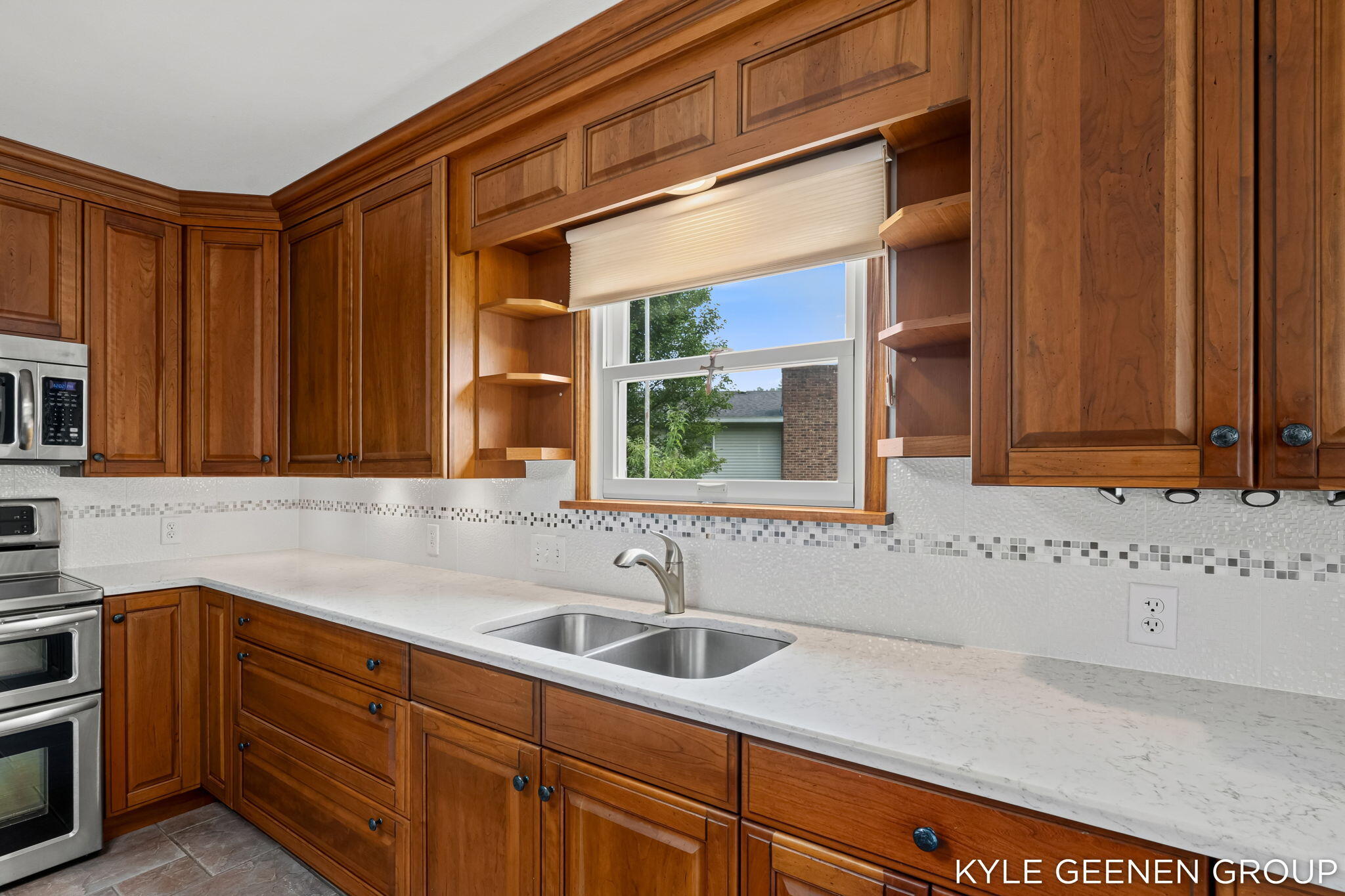 6392 Blue Jay Lane Holland MI 49423